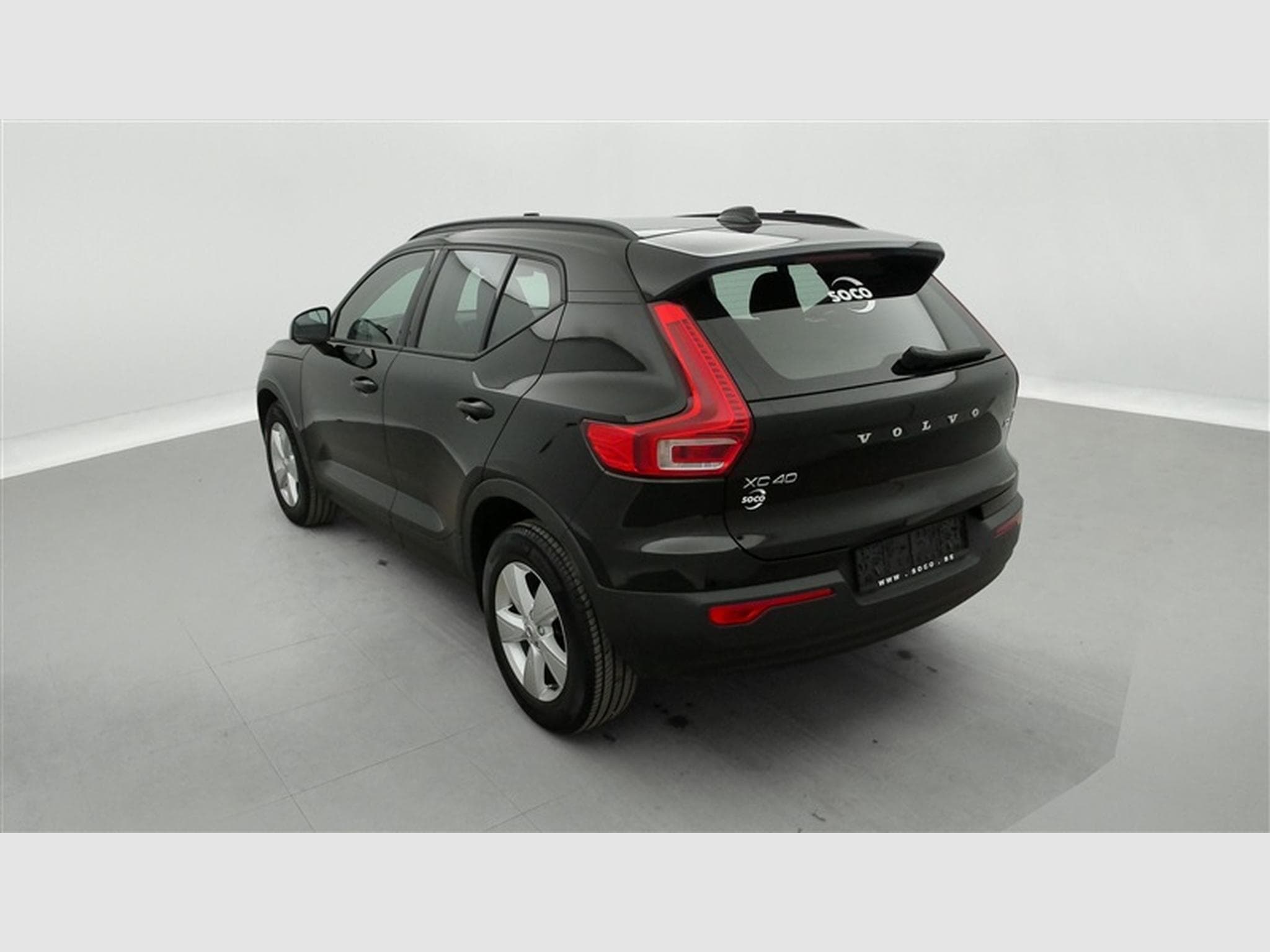 Volvo XC40 1.5 T2 Momentum Core (2022) - Foto 2