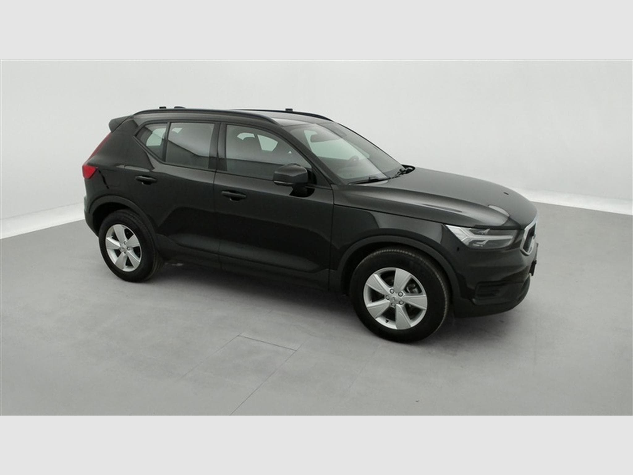 Volvo XC40 1.5 T2 Momentum Core (2022) - Foto 22