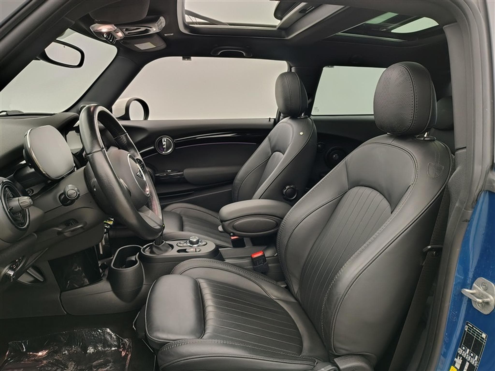 MINI Cooper 28.9 Kwh NAVI / FULL LED / CUIR SPORT (2023) - Foto 7