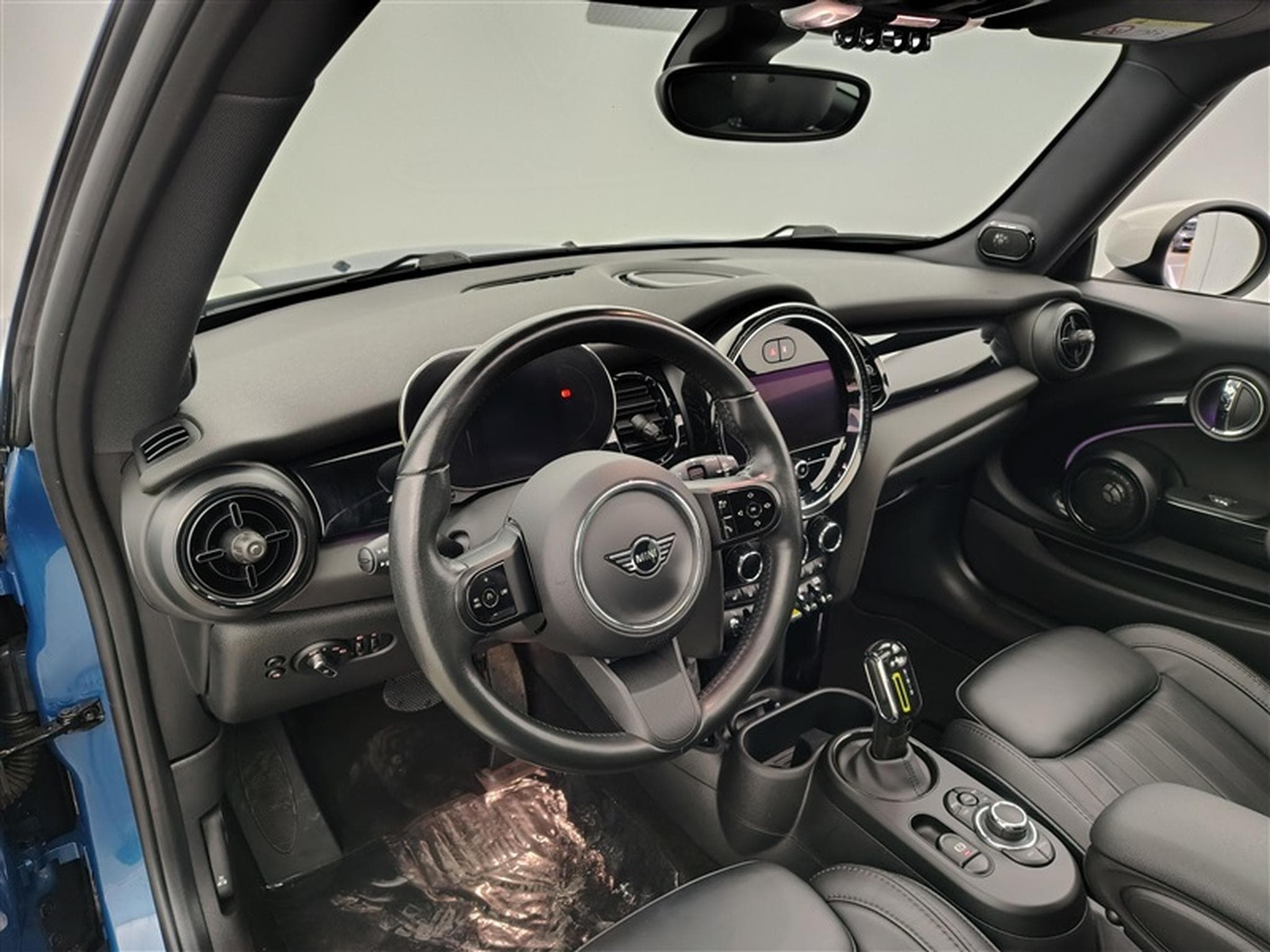 MINI Cooper 28.9 Kwh NAVI / FULL LED / CUIR SPORT (2023) - Foto 8