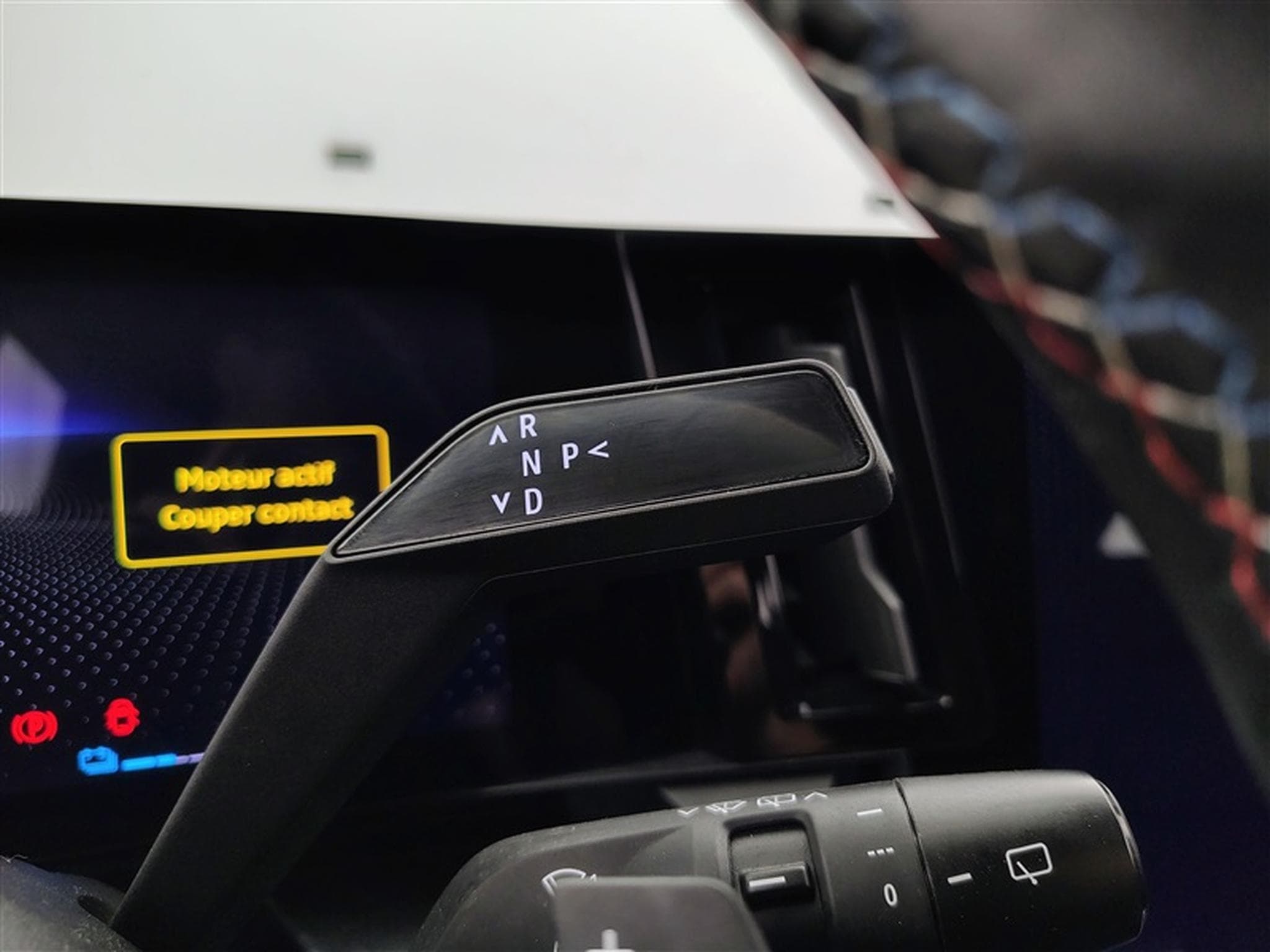 Renault Espace E-Tech FHEV 200 Esprit Alpine 7PL / NAVI / FULL LED / ALU (2024) - Foto 12