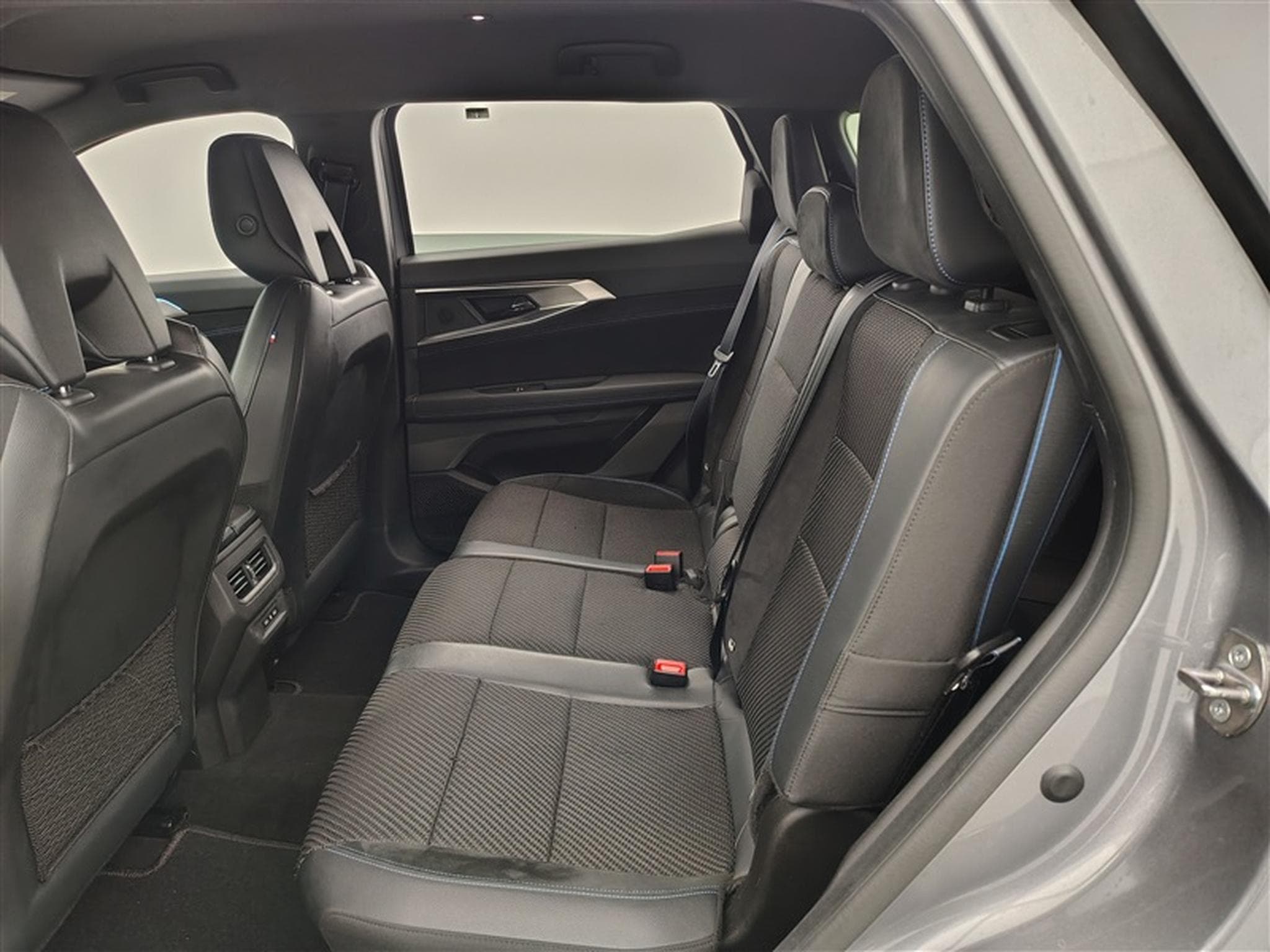 Renault Espace E-Tech FHEV 200 Esprit Alpine 7PL / NAVI / FULL LED / ALU (2024) - Foto 13