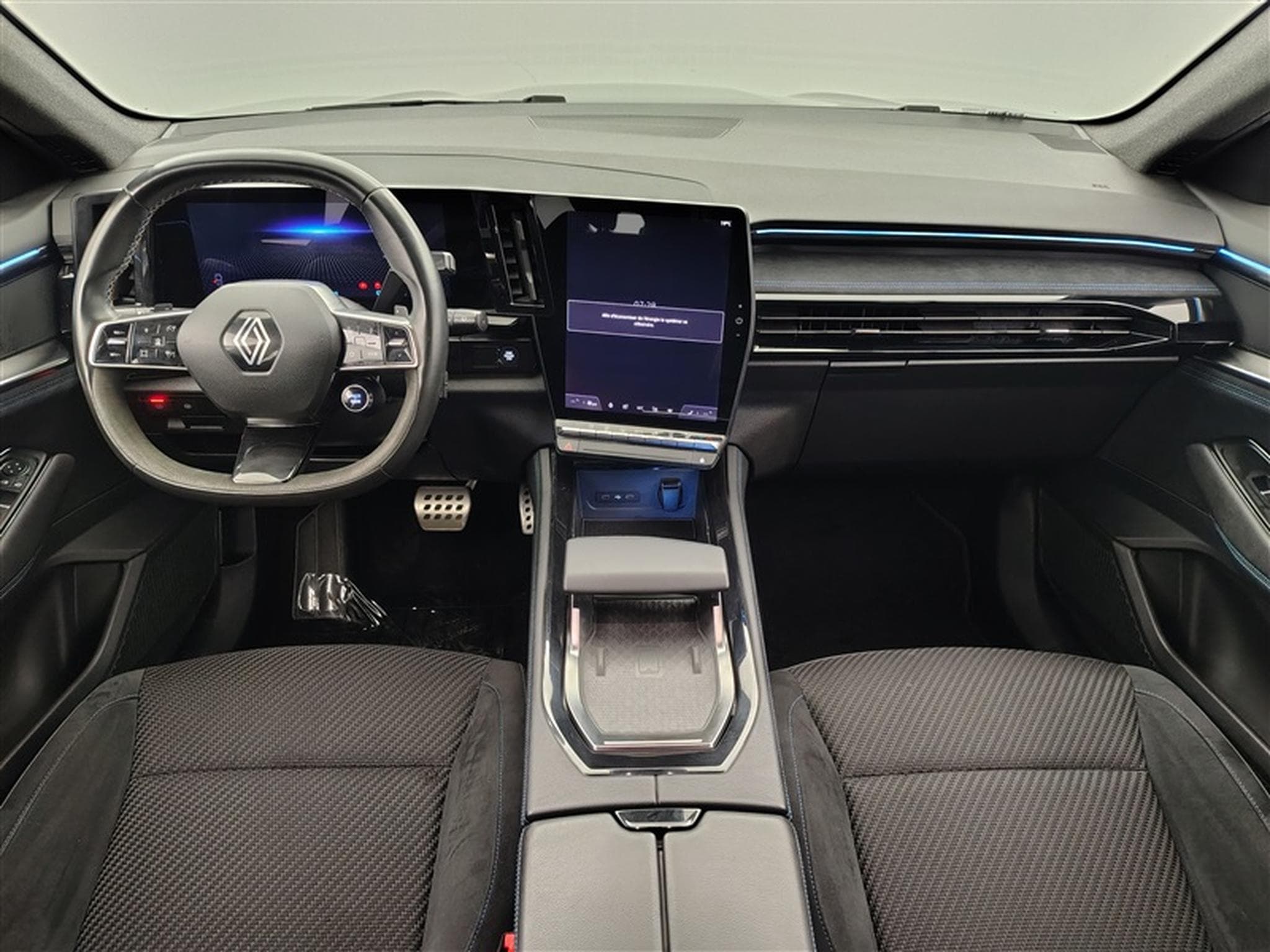 Renault Espace E-Tech FHEV 200 Esprit Alpine 7PL / NAVI / FULL LED / ALU (2024) - Foto 8