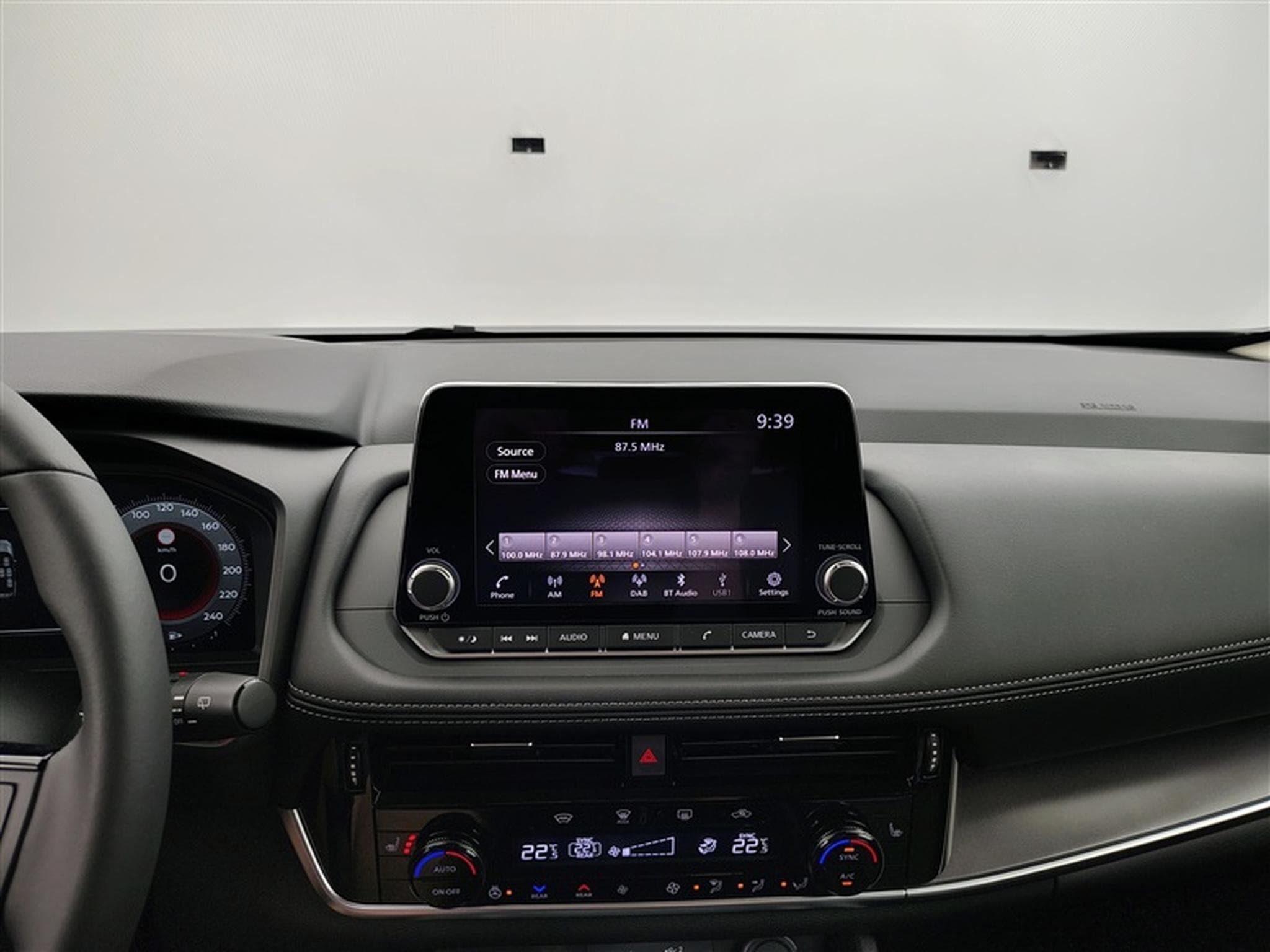 Nissan X-Trail 1.5 DIG-T 2WD X-Tronic Acenta 7pl. CARPLAY / FULL LED / CAM (2026) - Foto 11