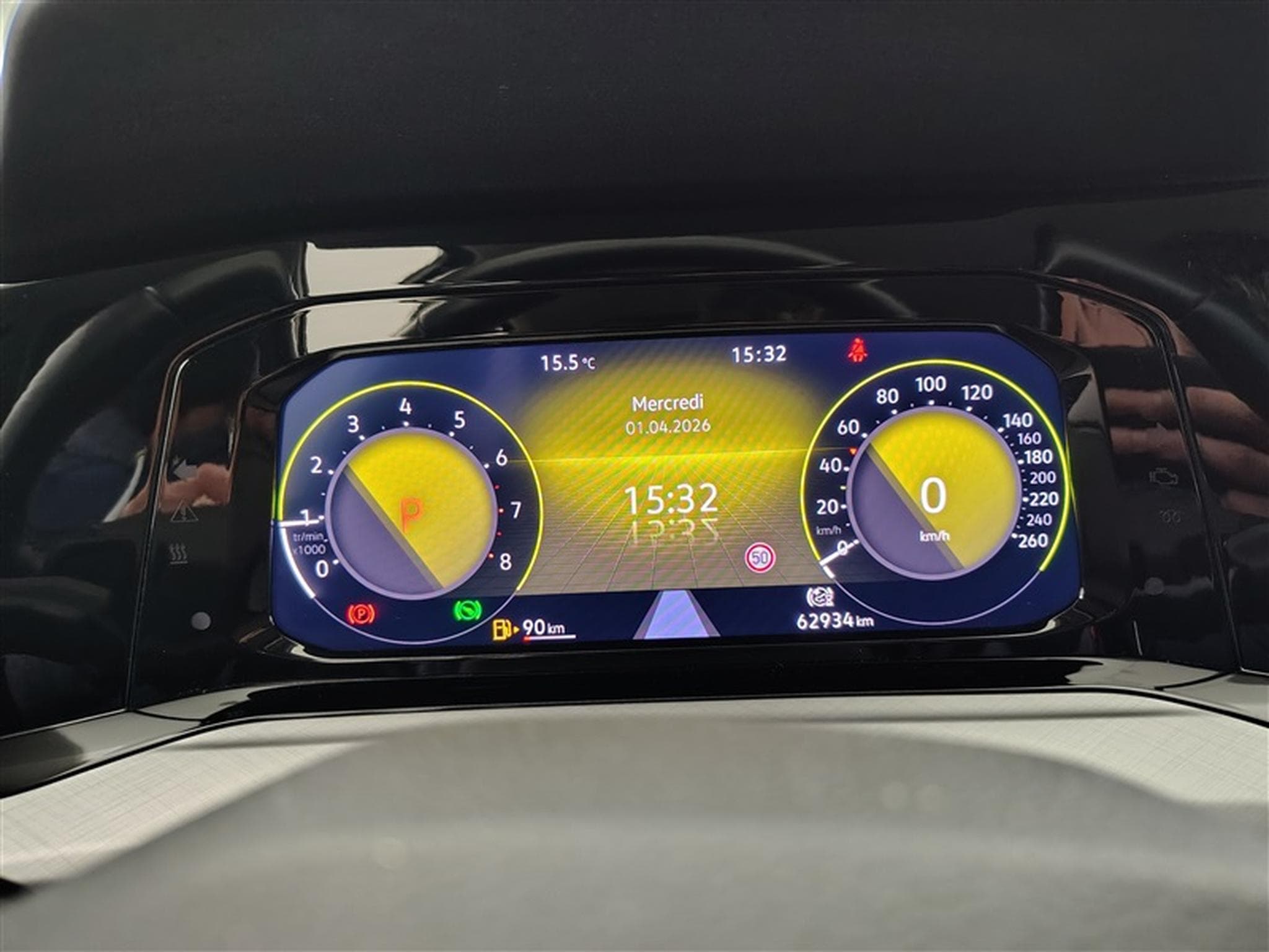 VW Golf 1.0 eTSI 110cv DSG Business NAVI / FULL LED / ALCANTARA (2022) - Foto 10