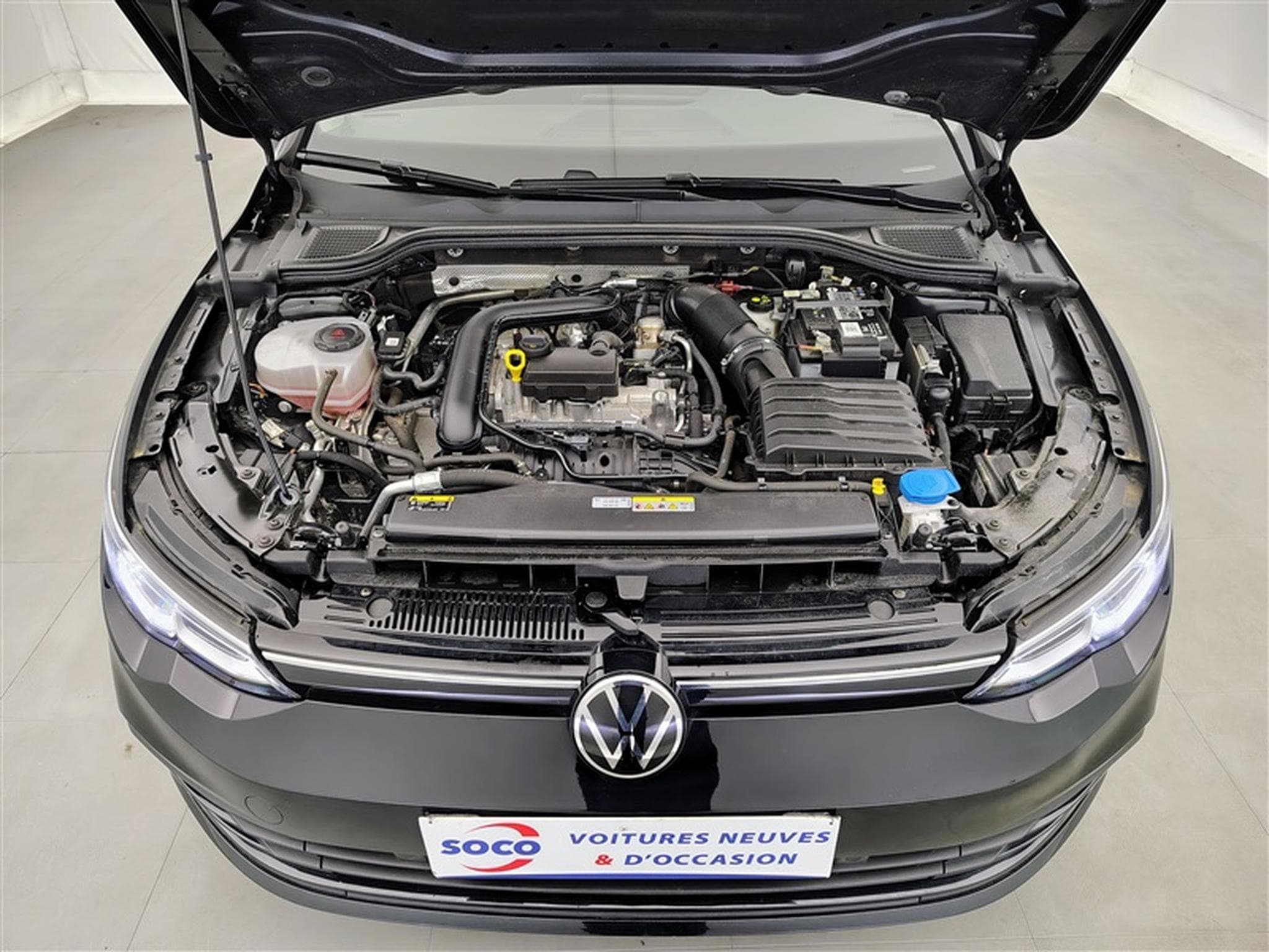 VW Golf 1.0 eTSI 110cv DSG Business NAVI / FULL LED / ALCANTARA (2022) - Foto 19