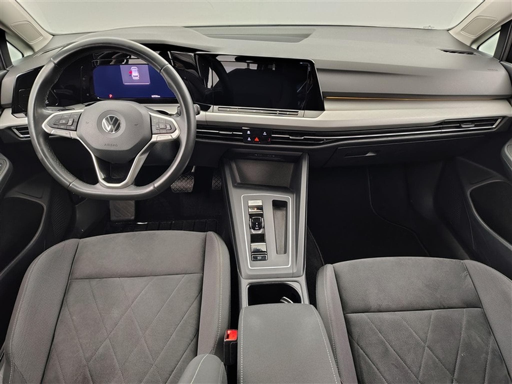 VW Golf 1.0 eTSI 110cv DSG Business NAVI / FULL LED / ALCANTARA (2022) - Foto 8