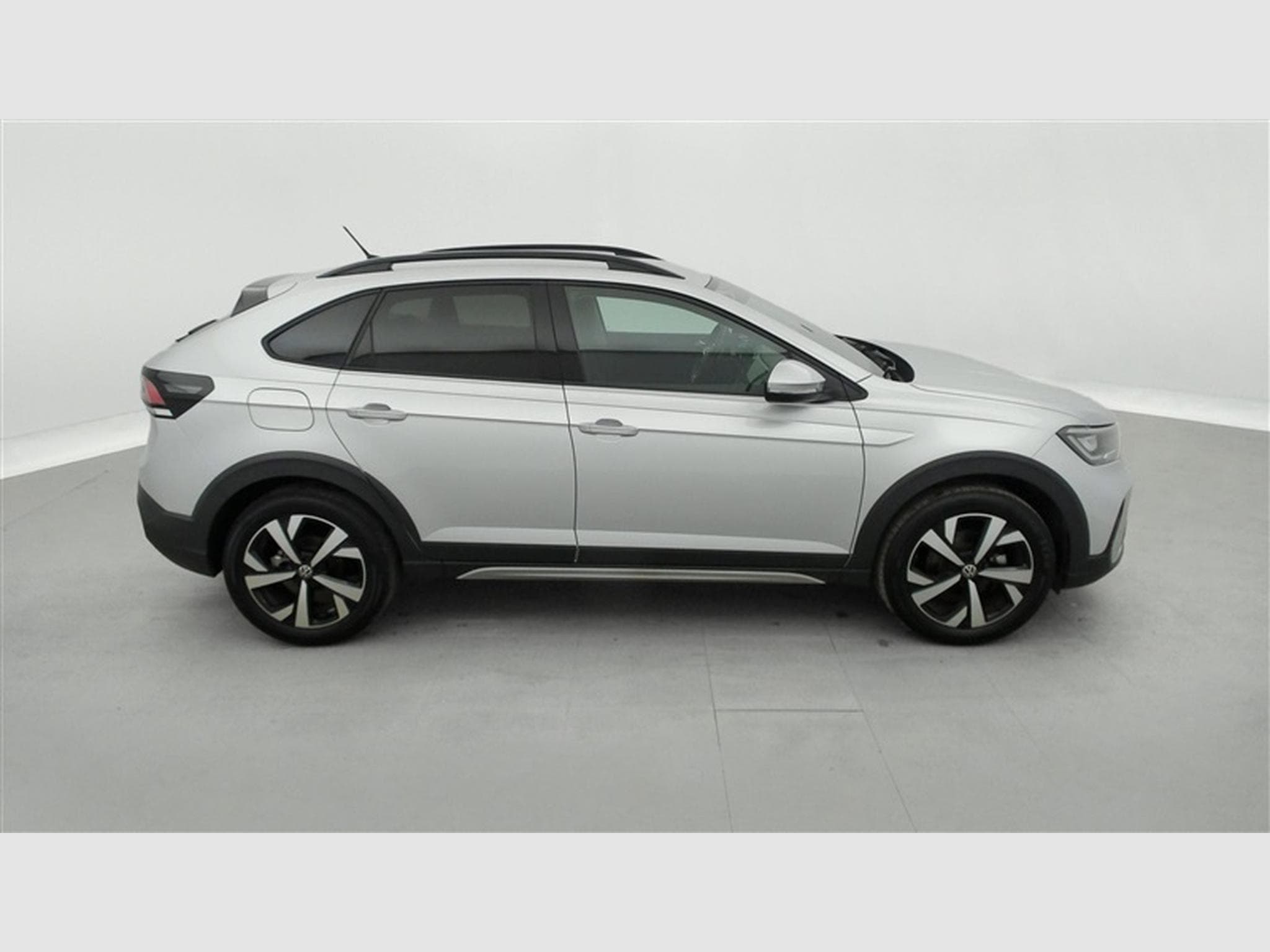 VW Taigo 1.0 TSI 115cv DSG Life CARPLAY / CAMERA / FULL LED / ALU (2025) - Foto 24