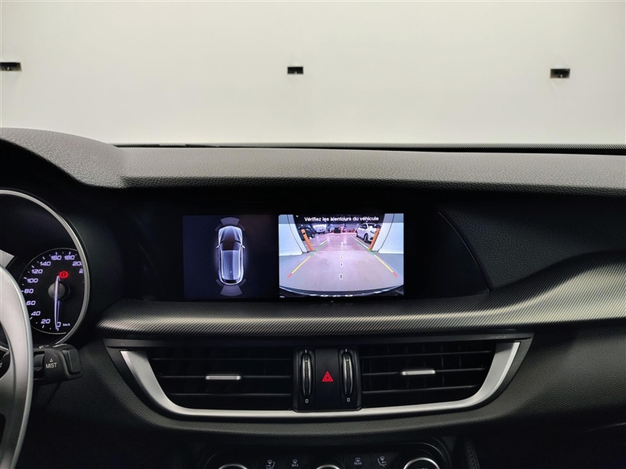 Alfa-Romeo Stelvio 2.2 MJD AWD Sprint NAVI / CUIR / CARPLAY (2022) - Foto 18