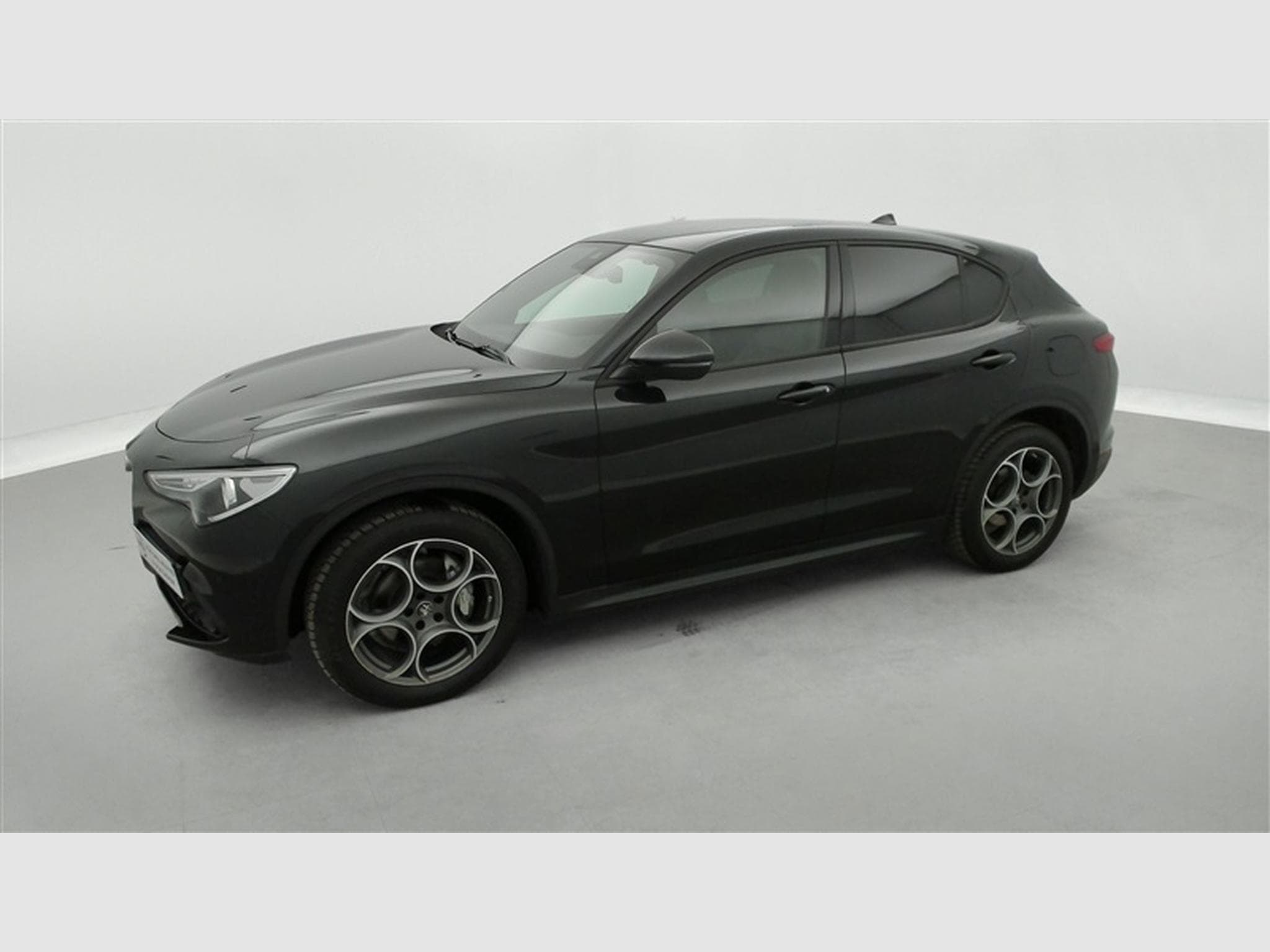 Alfa-Romeo Stelvio 2.2 MJD AWD Sprint NAVI / CUIR / CARPLAY (2022) - Foto 22