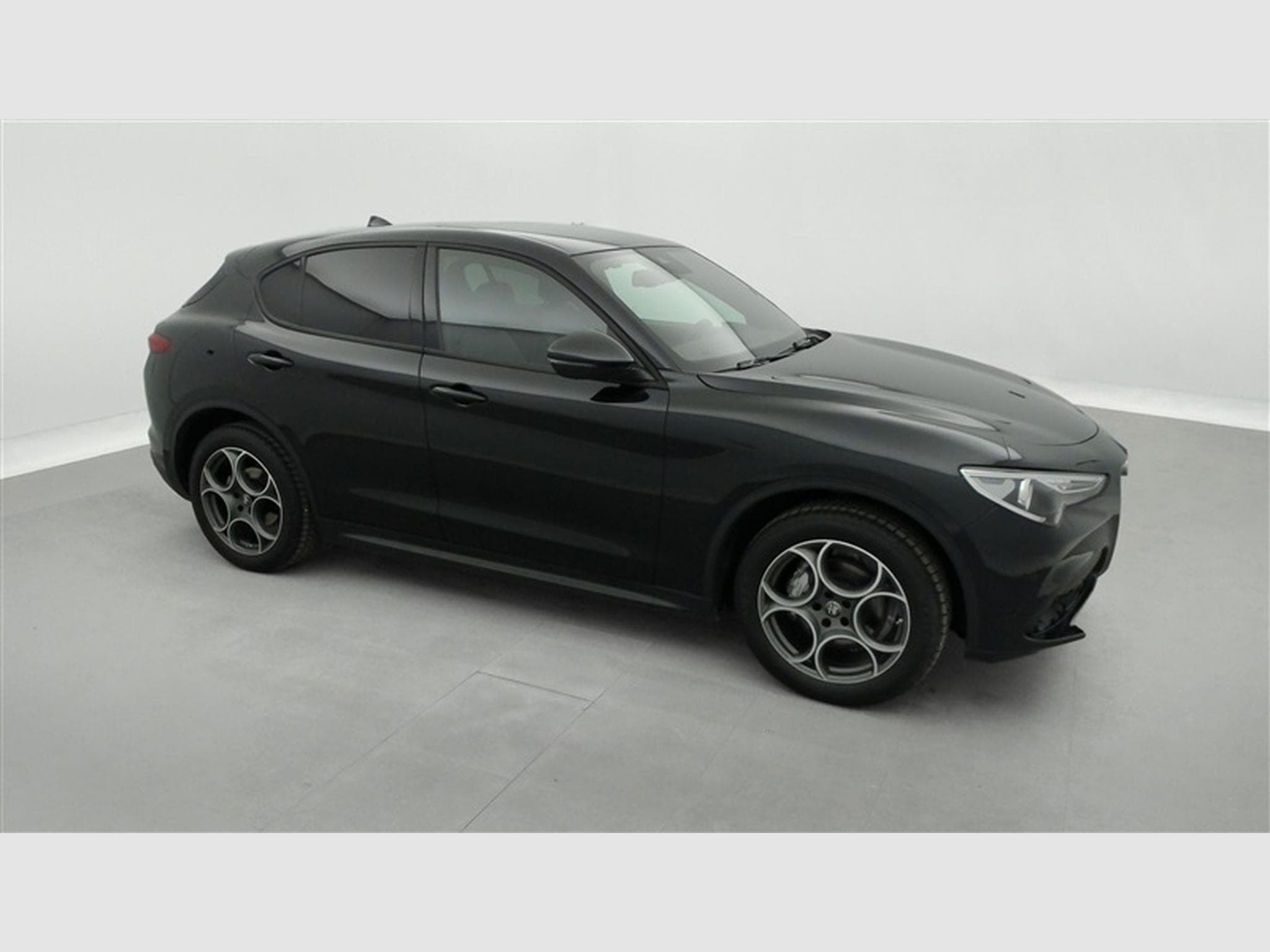 Alfa-Romeo Stelvio 2.2 MJD AWD Sprint NAVI / CUIR / CARPLAY (2022) - Foto 24