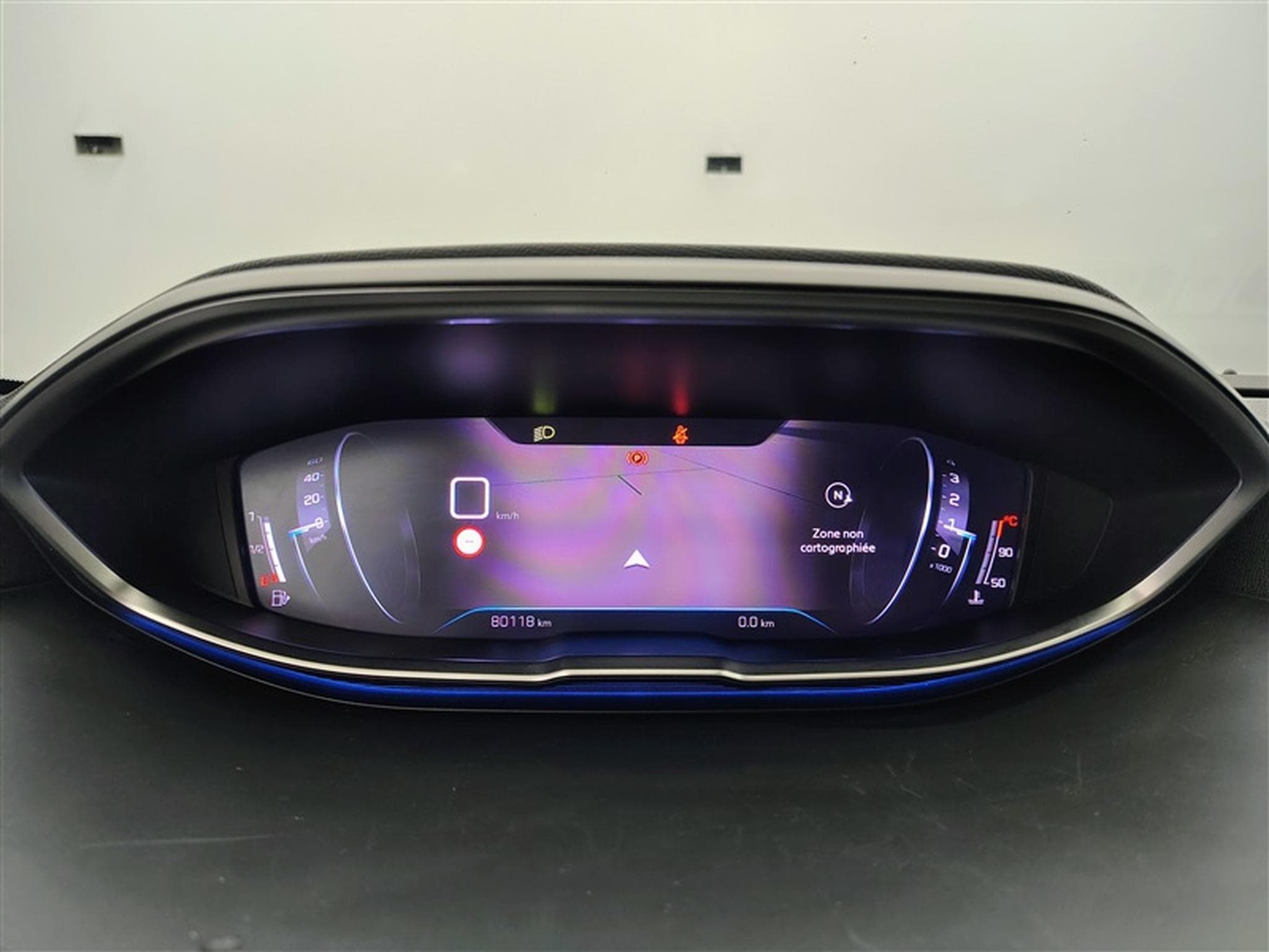 Peugeot 5008 1.2 PureTech Allure Pack 7PL NAVI / S-CUIR / FULL LED (2023) - Foto 10