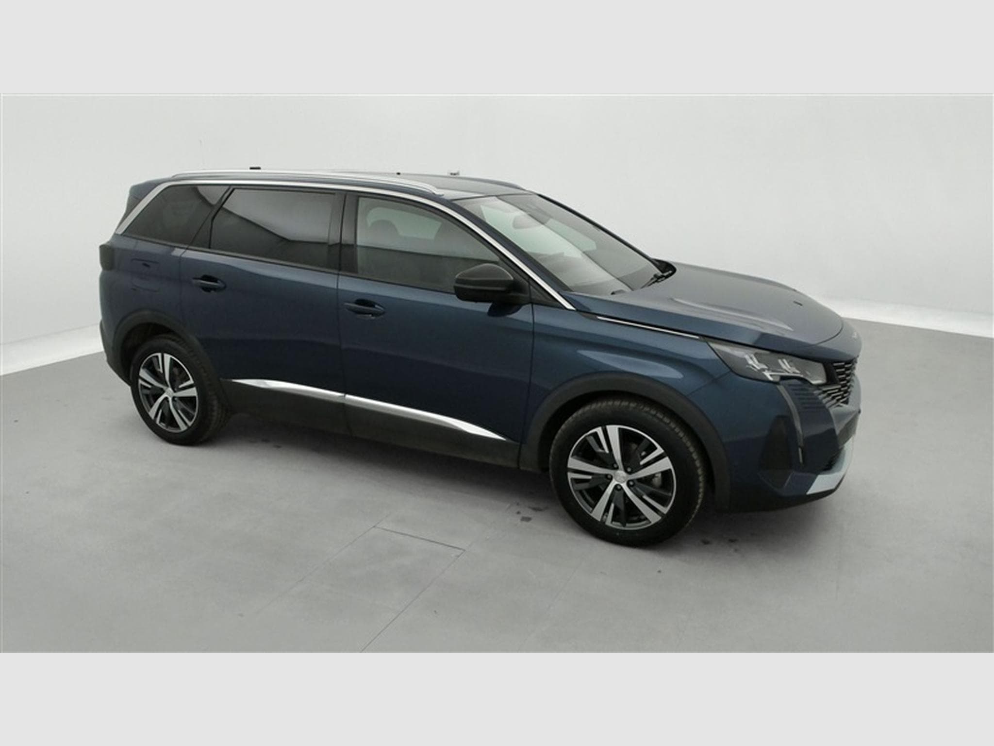 Peugeot 5008 1.2 PureTech Allure Pack 7PL NAVI / S-CUIR / FULL LED (2023) - Foto 25