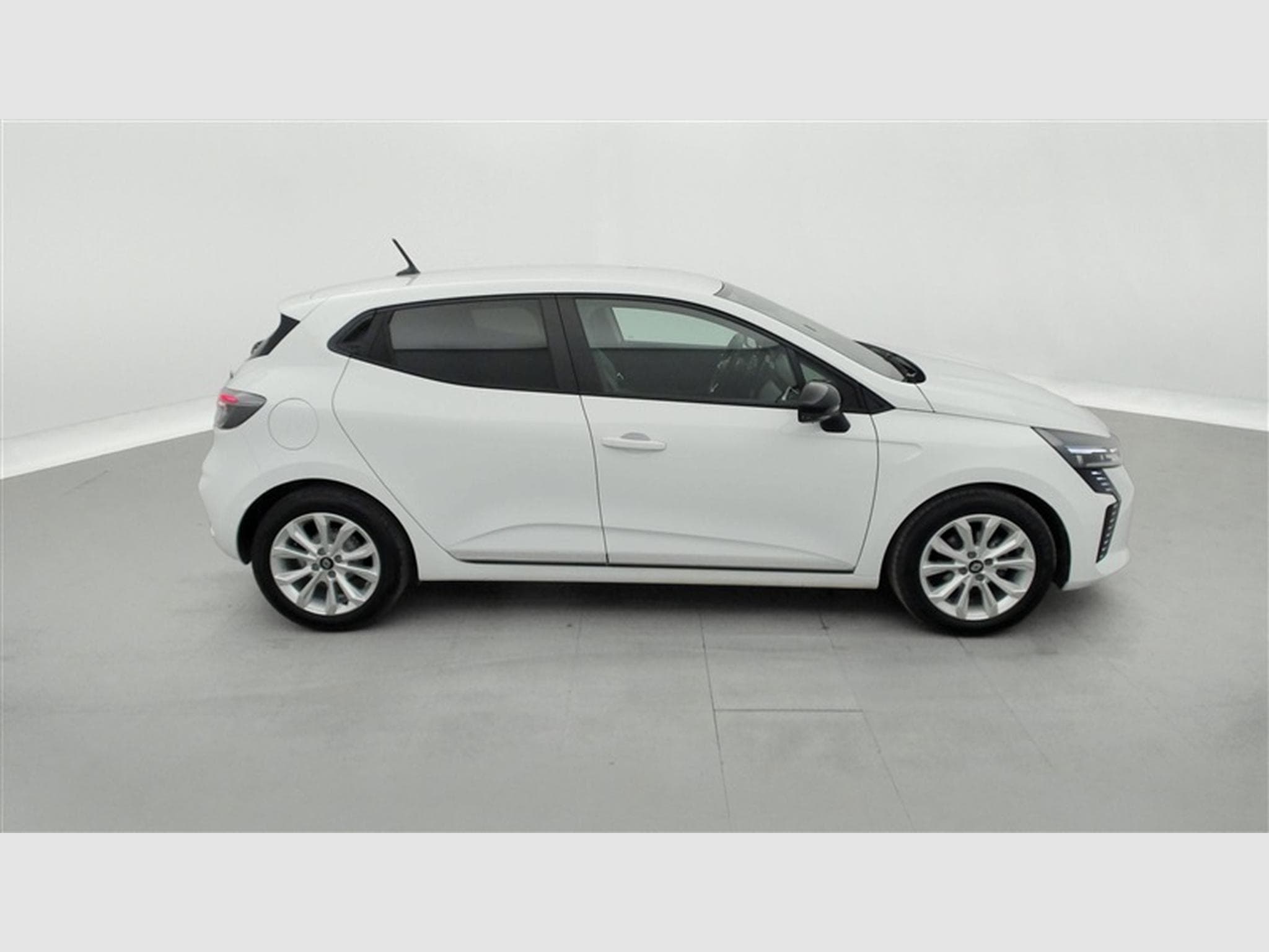 Renault Clio 1.0 TCe 90cv X-Tronic Evolution CARPLAY / PDC AR / JA 16" (2025) - Foto 24