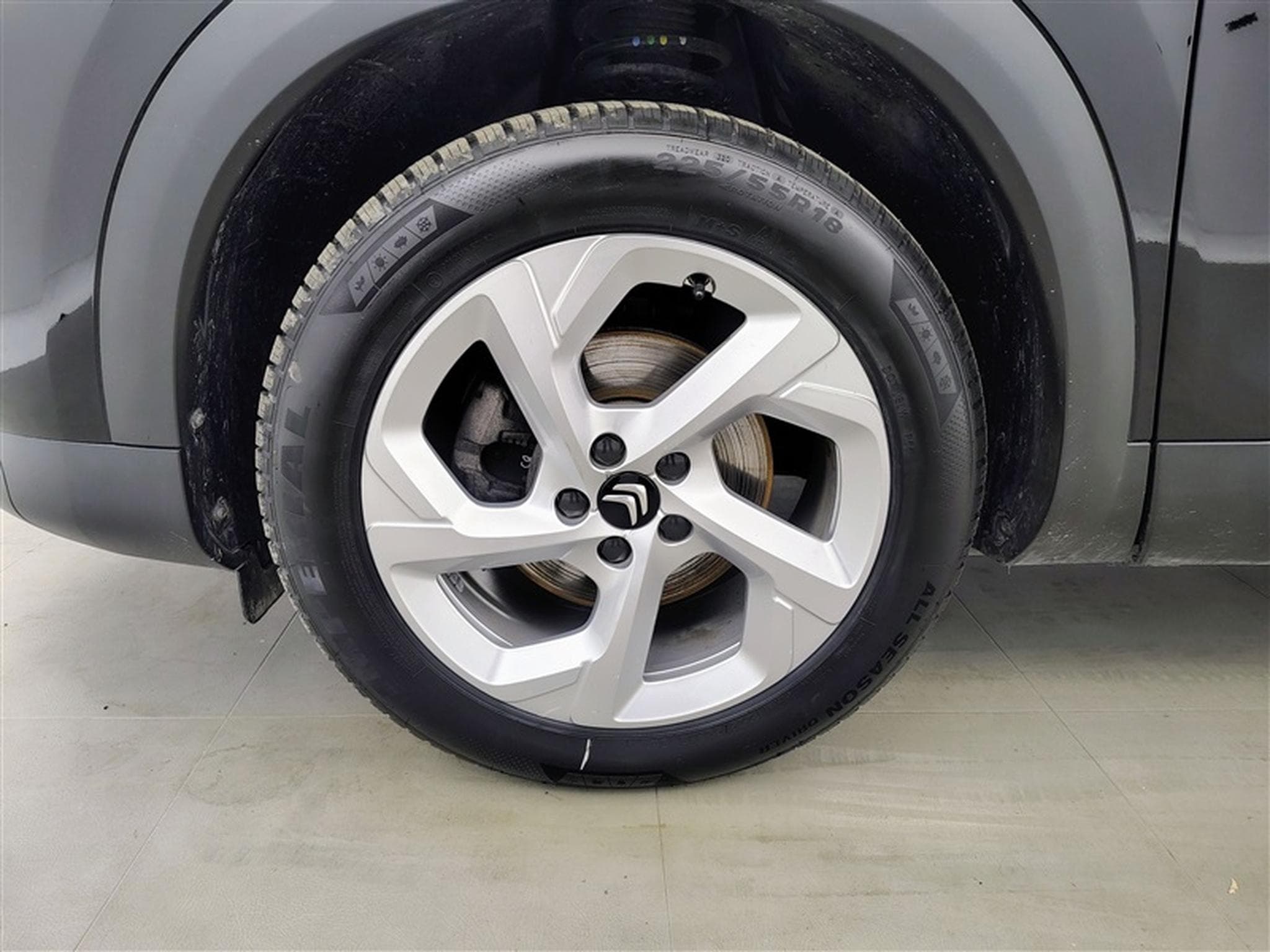 Citroen C5 Aircross 1.2 PureTech Live NAVI/FULL LED/JA18/PDC AV AR (2023) - Foto 6