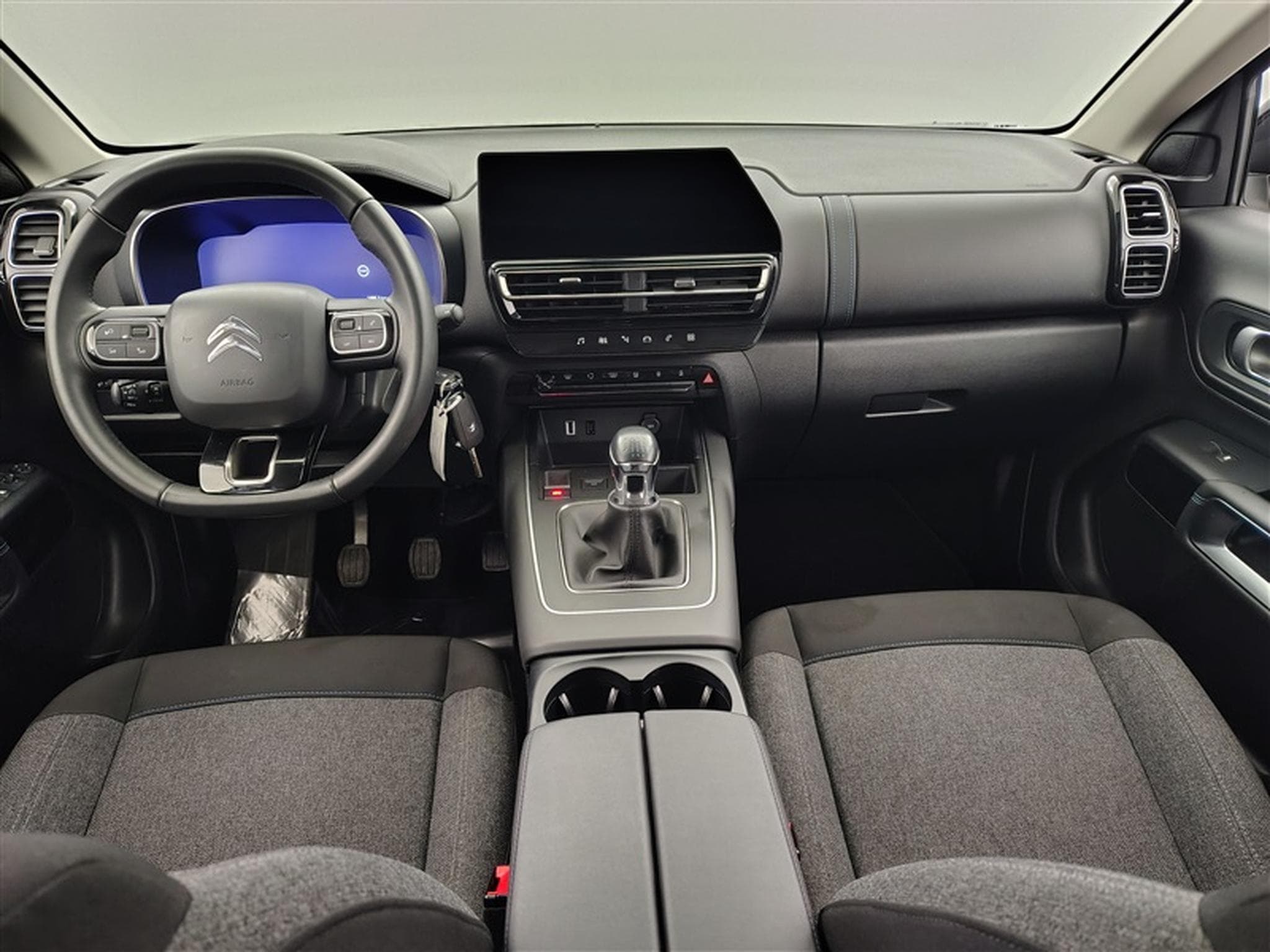 Citroen C5 Aircross 1.2 PureTech Live NAVI/FULL LED/JA18/PDC AV AR (2023) - Foto 8