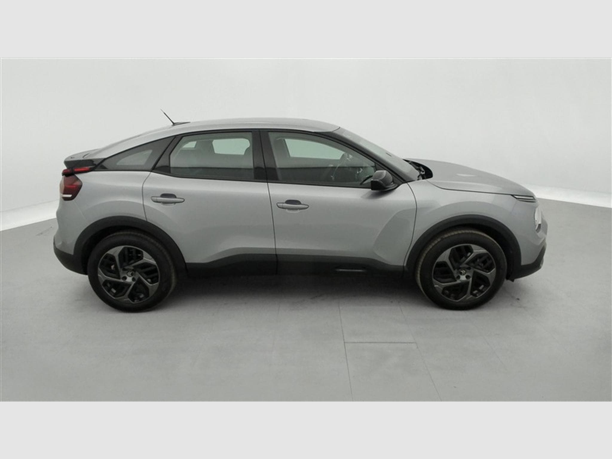 Citroen C4 1.2 PureTech 130Cv Feel Pack NAVI / CARPLAY / CAMERA (2022) - Foto 24