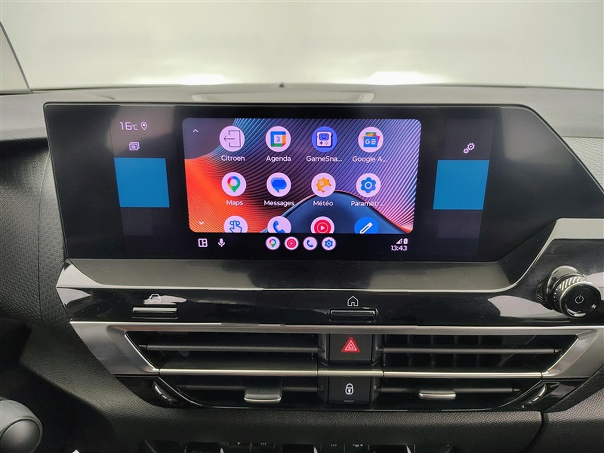 Citroen C4 1.2 PureTech Feel Pack NAVI / CARPLAY / CAMERA (2022) - Foto 20