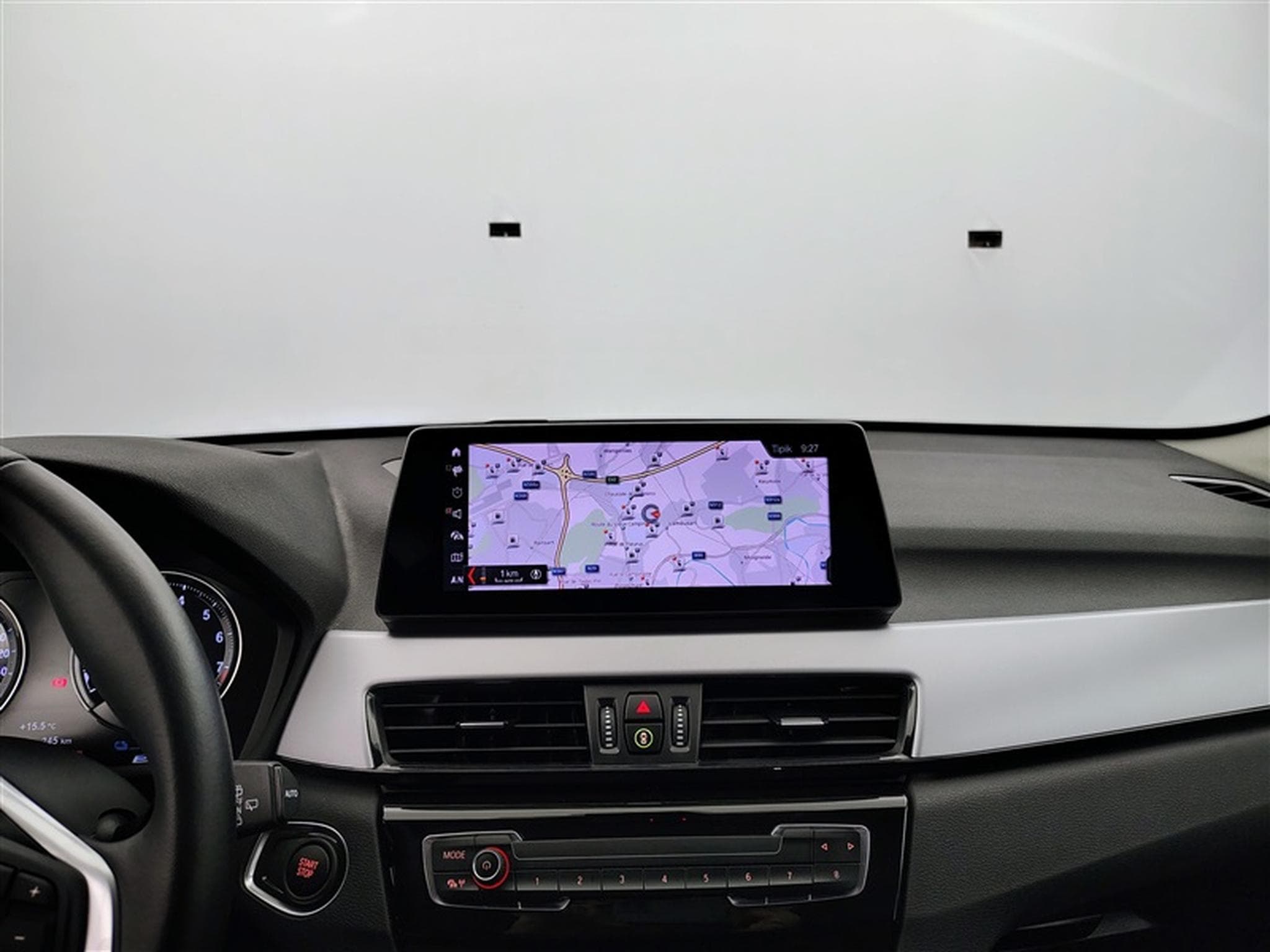 BMW X1 PHEV 1.5iA xDrive25e NAVI / FULL LED / CUIR / HUD (2022) - Foto 11