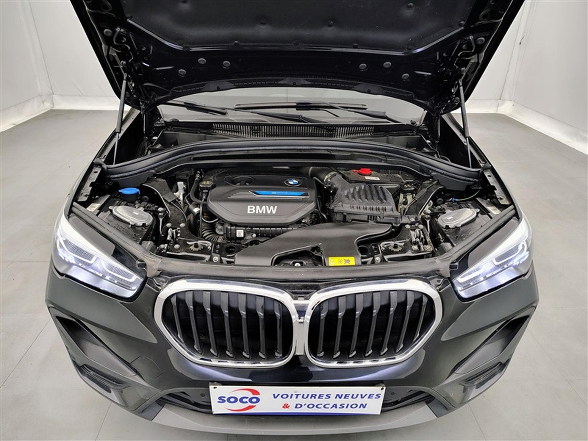 BMW X1 PHEV 1.5iA xDrive25e NAVI / FULL LED / CUIR / HUD (2022) - Foto 21
