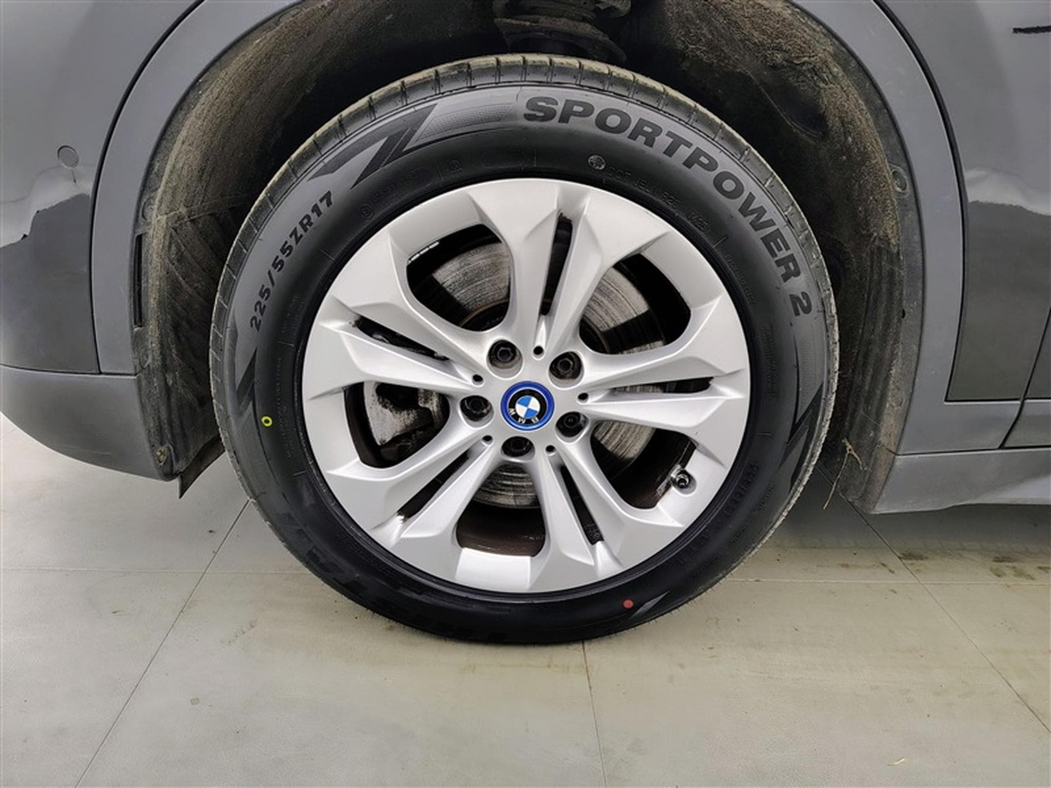 BMW X1 PHEV 1.5iA xDrive25e NAVI / FULL LED / CUIR / HUD (2022) - Foto 6