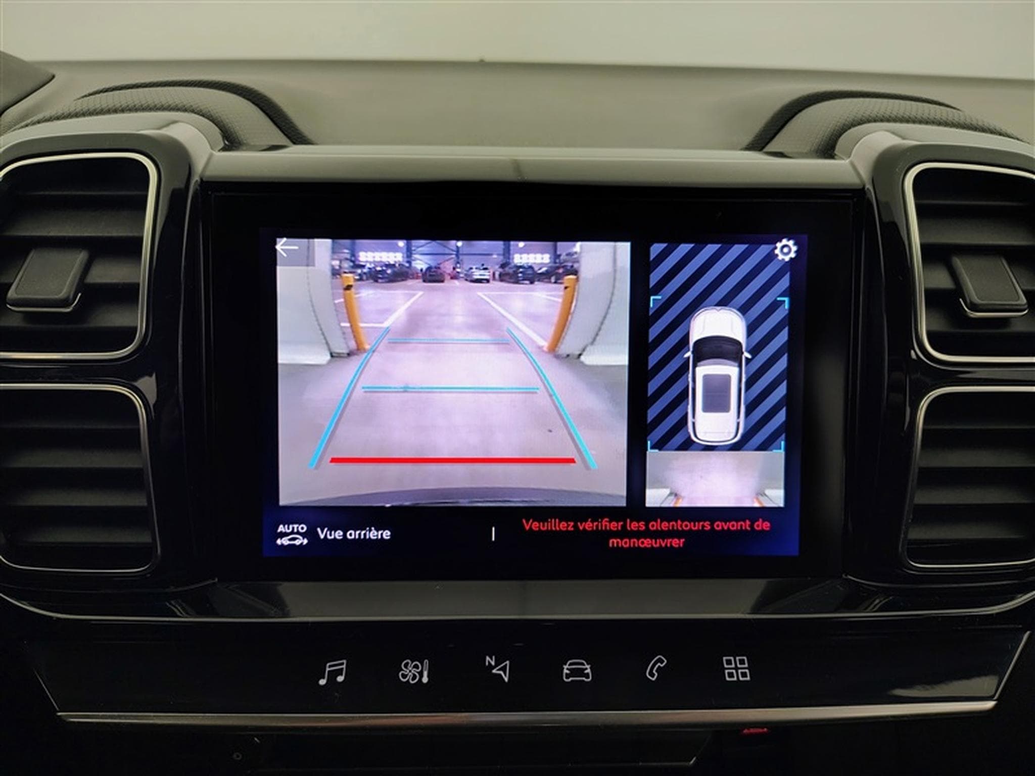 Citroen C5 Aircross 1.2 PureTech 130Cv EAT8 Feel Pack S-CUIR / CARPLAY / CAMERA (2023) - Foto 18