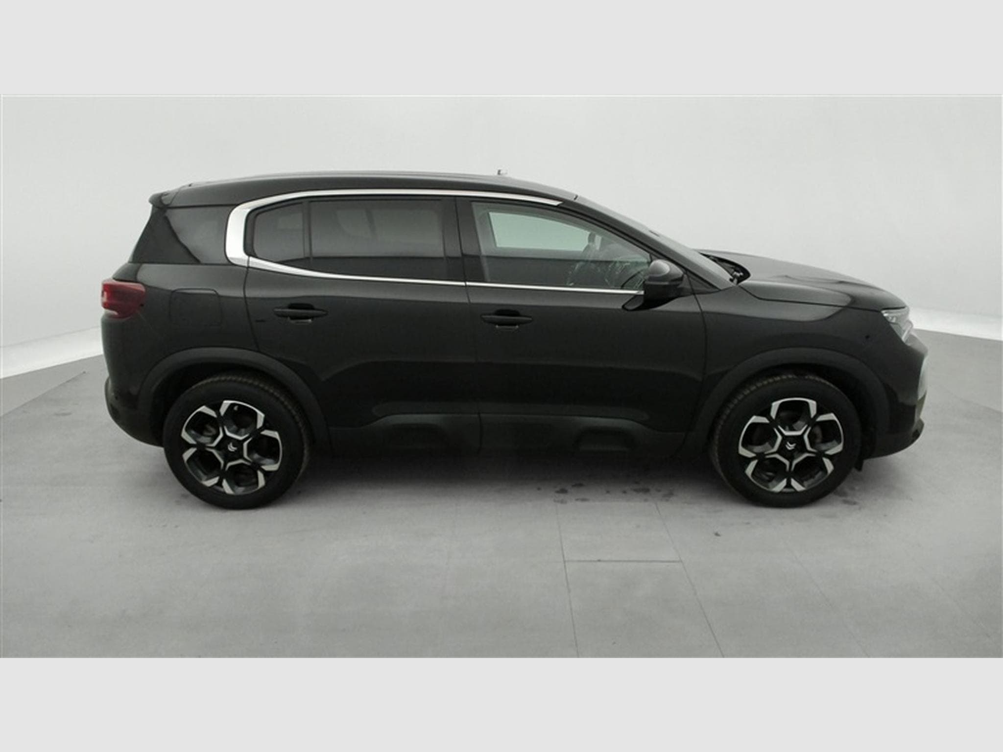 Citroen C5 Aircross 1.2 PureTech 130Cv EAT8 Feel Pack S-CUIR / CARPLAY / CAMERA (2023) - Foto 24