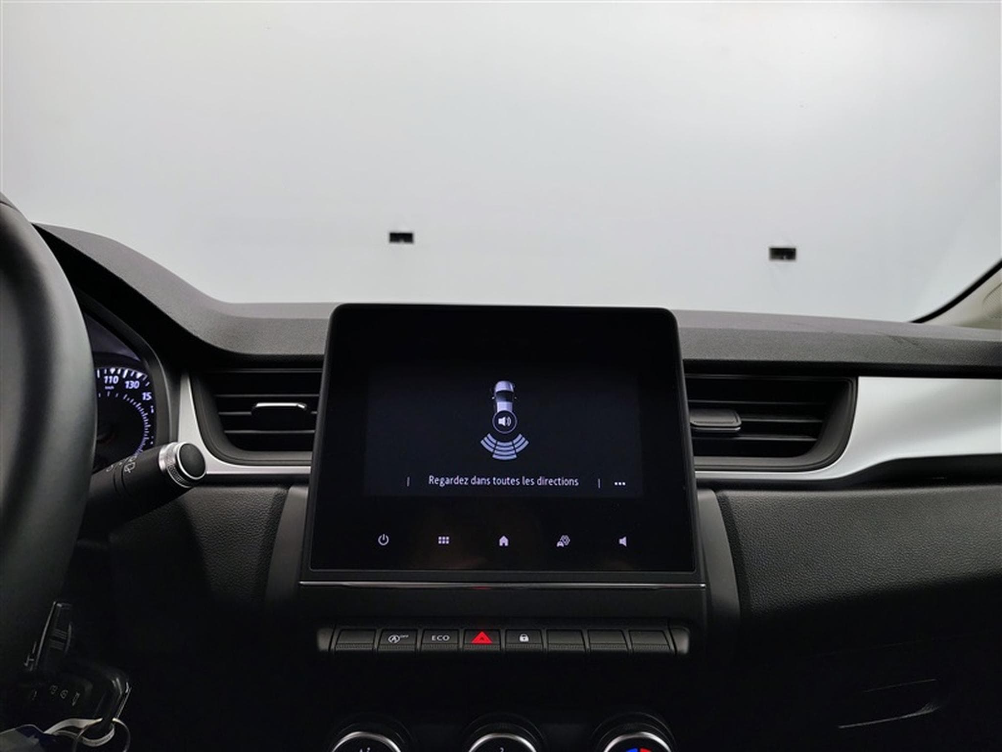 Renault Captur 1.0 TCe Limited GPF (2021) - Foto 17