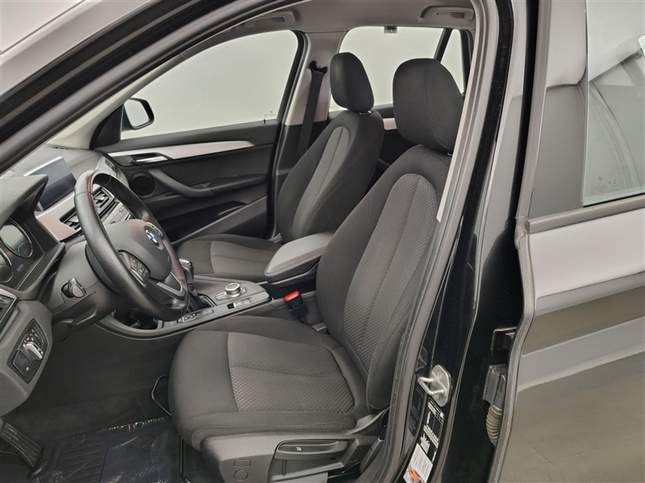 BMW X1 1.5 d sDrive16 Navi Pro / PDC av+ar (2022) - Foto 7