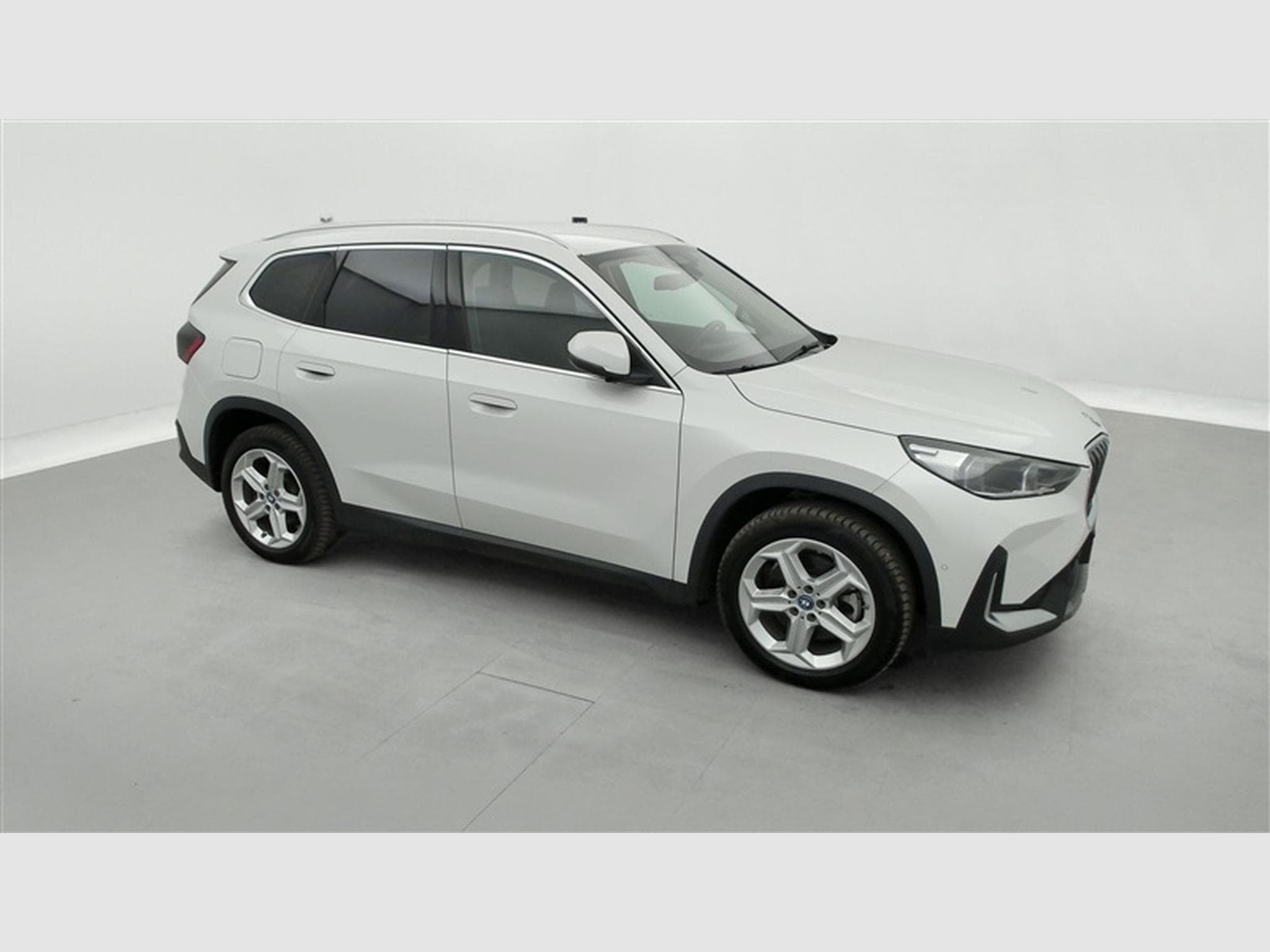 BMW X1 1.5iA PHEV 180 xDrive25e NAVI / FULL LED (2024) - Foto 24