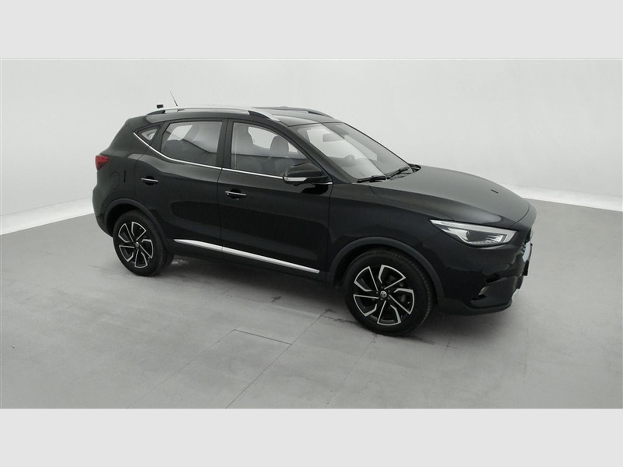 MG ZS 1.0 T-GDi 110cv AUTO Luxury NAVI / FULL LED / CUIR / CAMERA (2024) - Foto 23