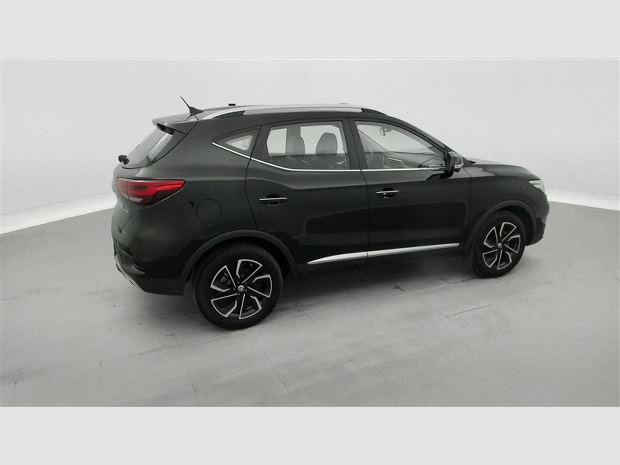 MG ZS 1.0 T-GDi 110cv AUTO Luxury NAVI / FULL LED / CUIR / CAMERA (2024) - Foto 25