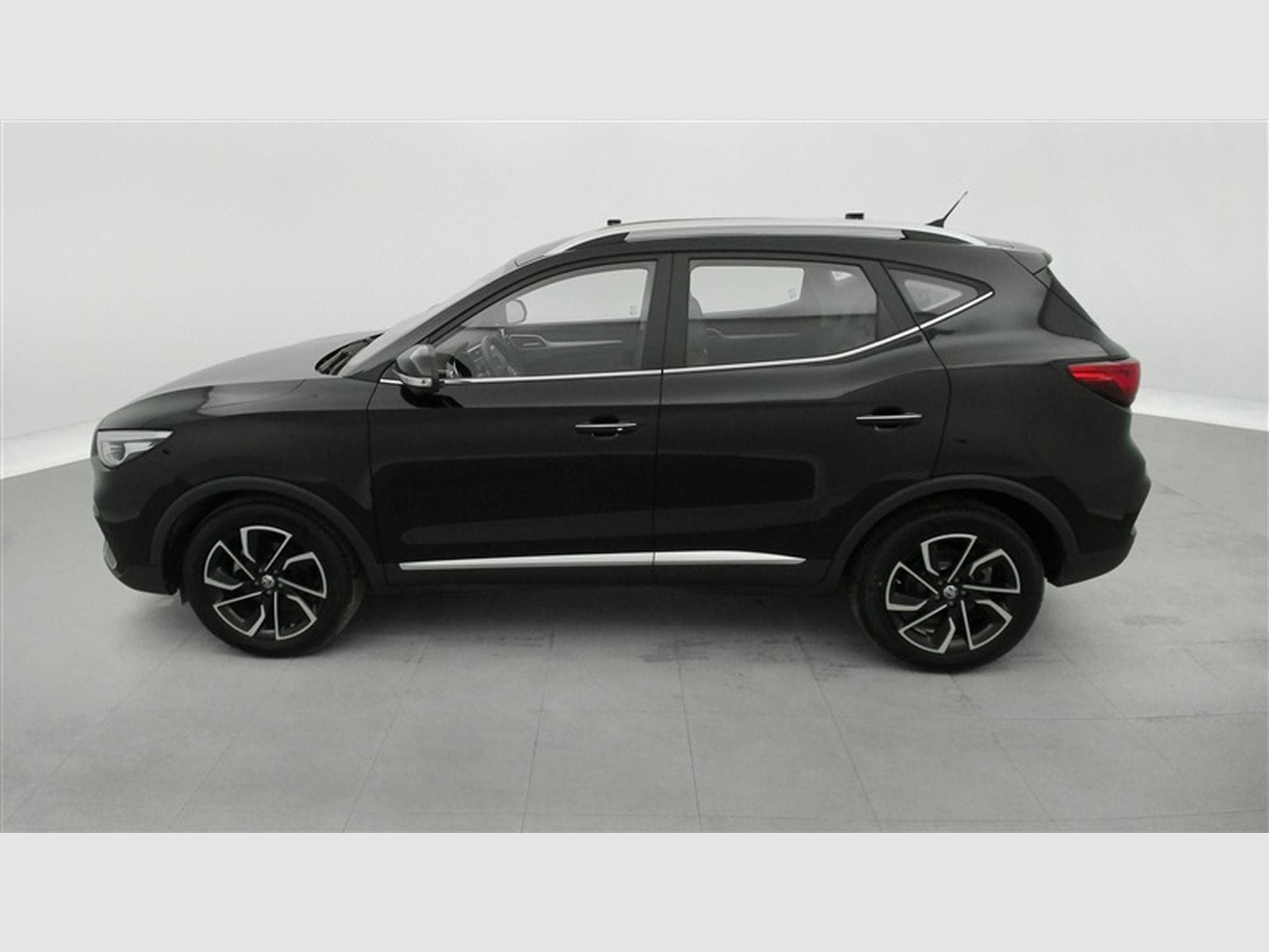 MG ZS 1.0 T-GDi 110cv AUTO Luxury NAVI / FULL LED / CUIR / CAMERA (2024) - Foto 3