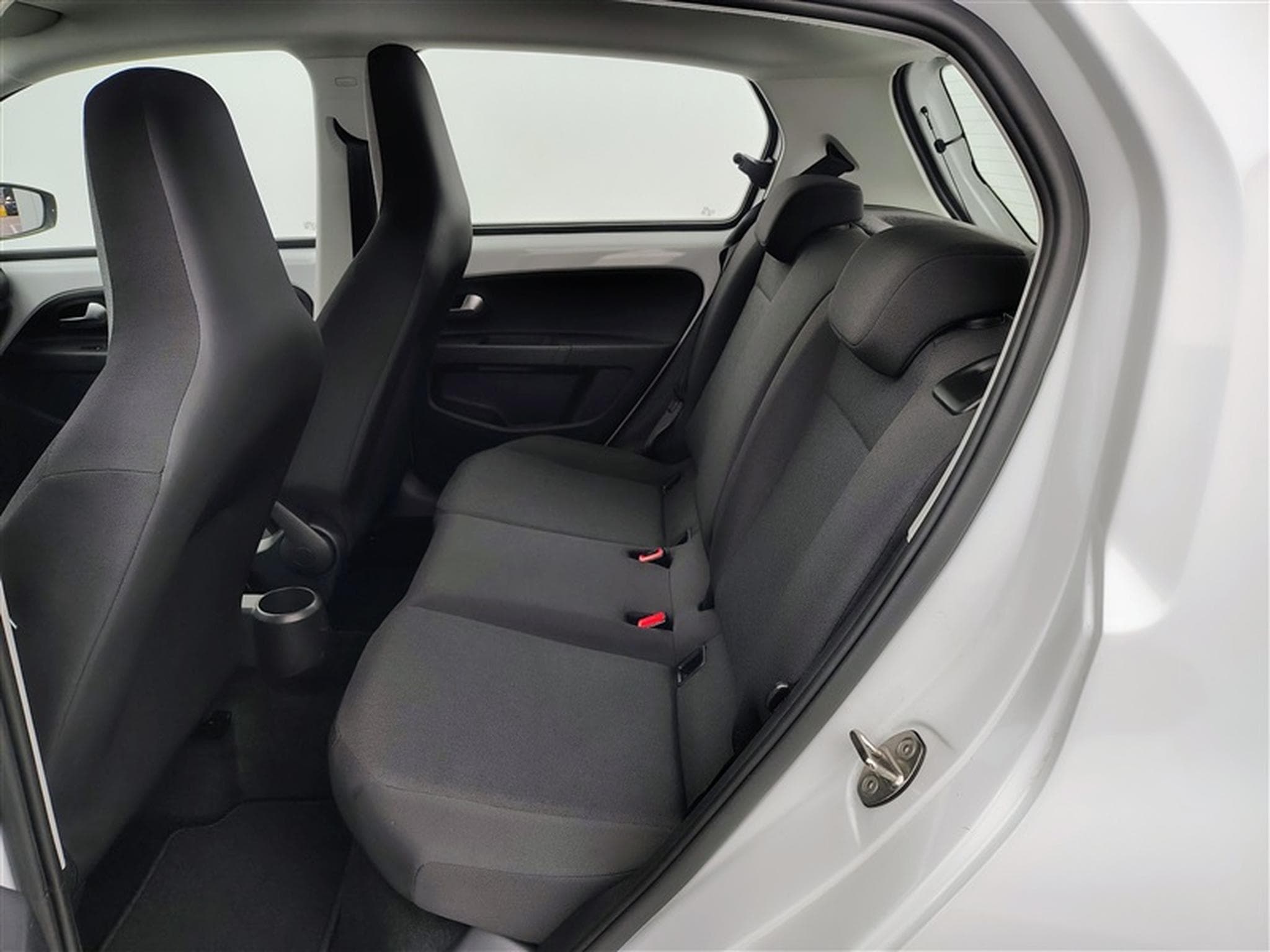 VW UP 1.0i Up! MOVE/AIRCO/PDC (2021) - Foto 13