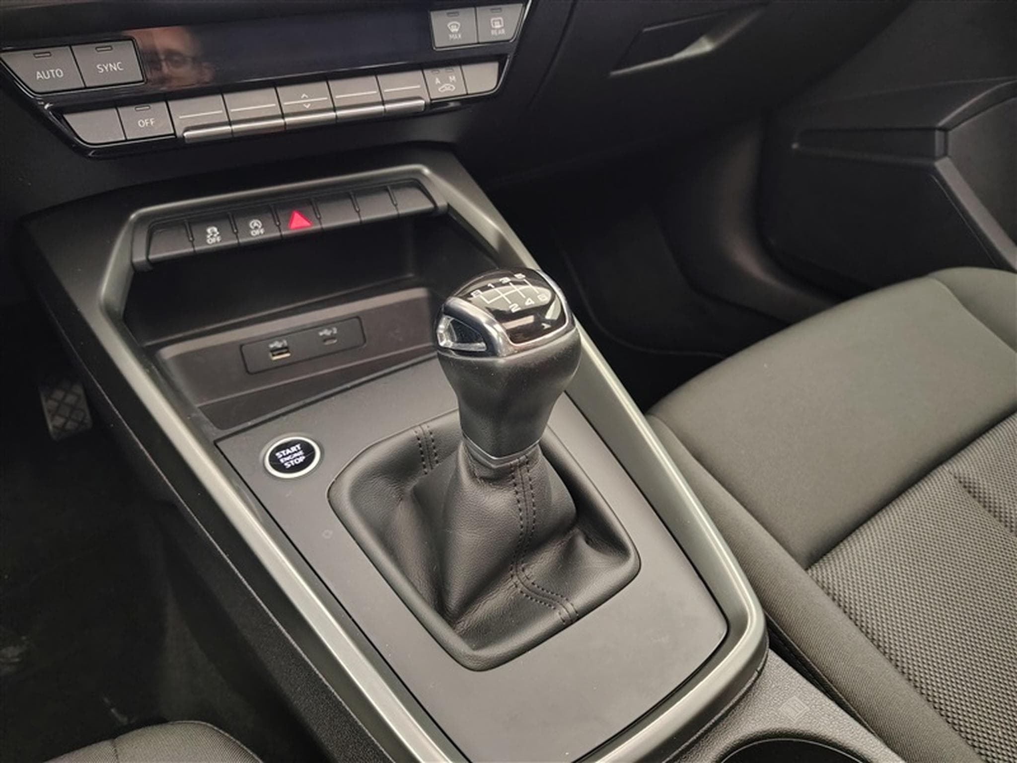 Audi A3 35 TFSI Design NAVI/FULL LED/TO PANO/JA/PDC (2020) - Foto 11