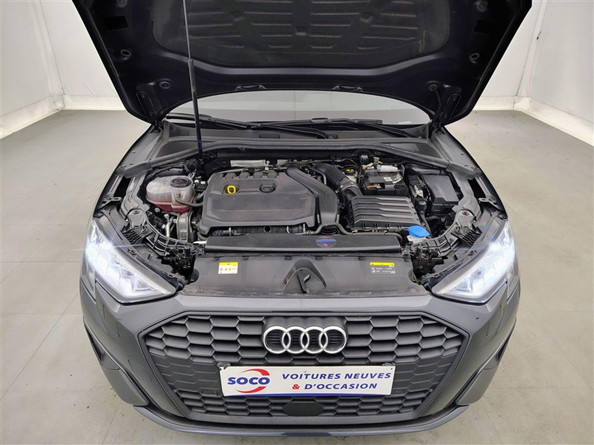 Audi A3 35 TFSI Design NAVI/FULL LED/TO PANO/JA/PDC (2020) - Foto 17