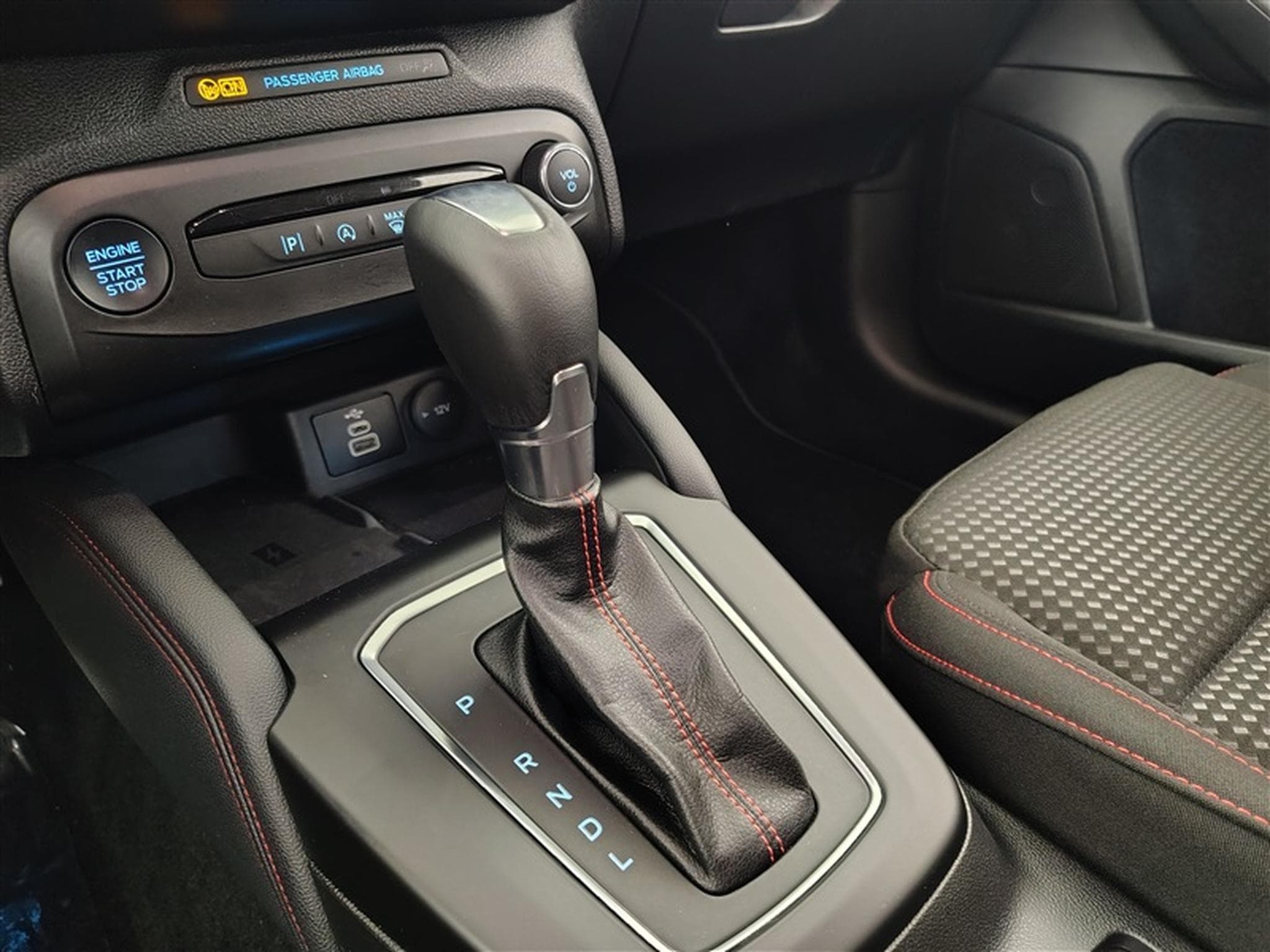 Ford Focus CLIM/NAVI/PDC (2024) - Foto 11