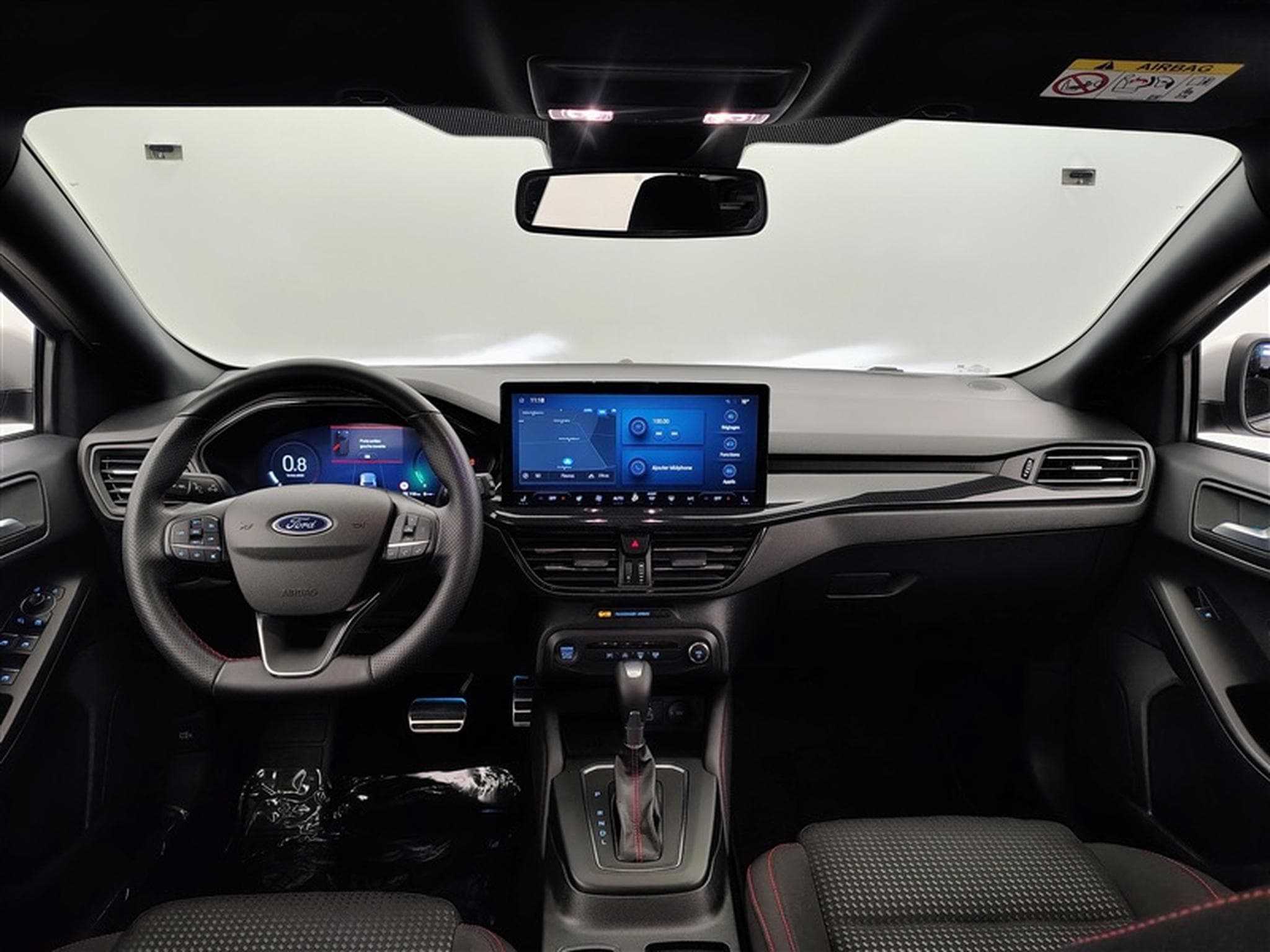Ford Focus CLIM/NAVI/PDC (2024) - Foto 7