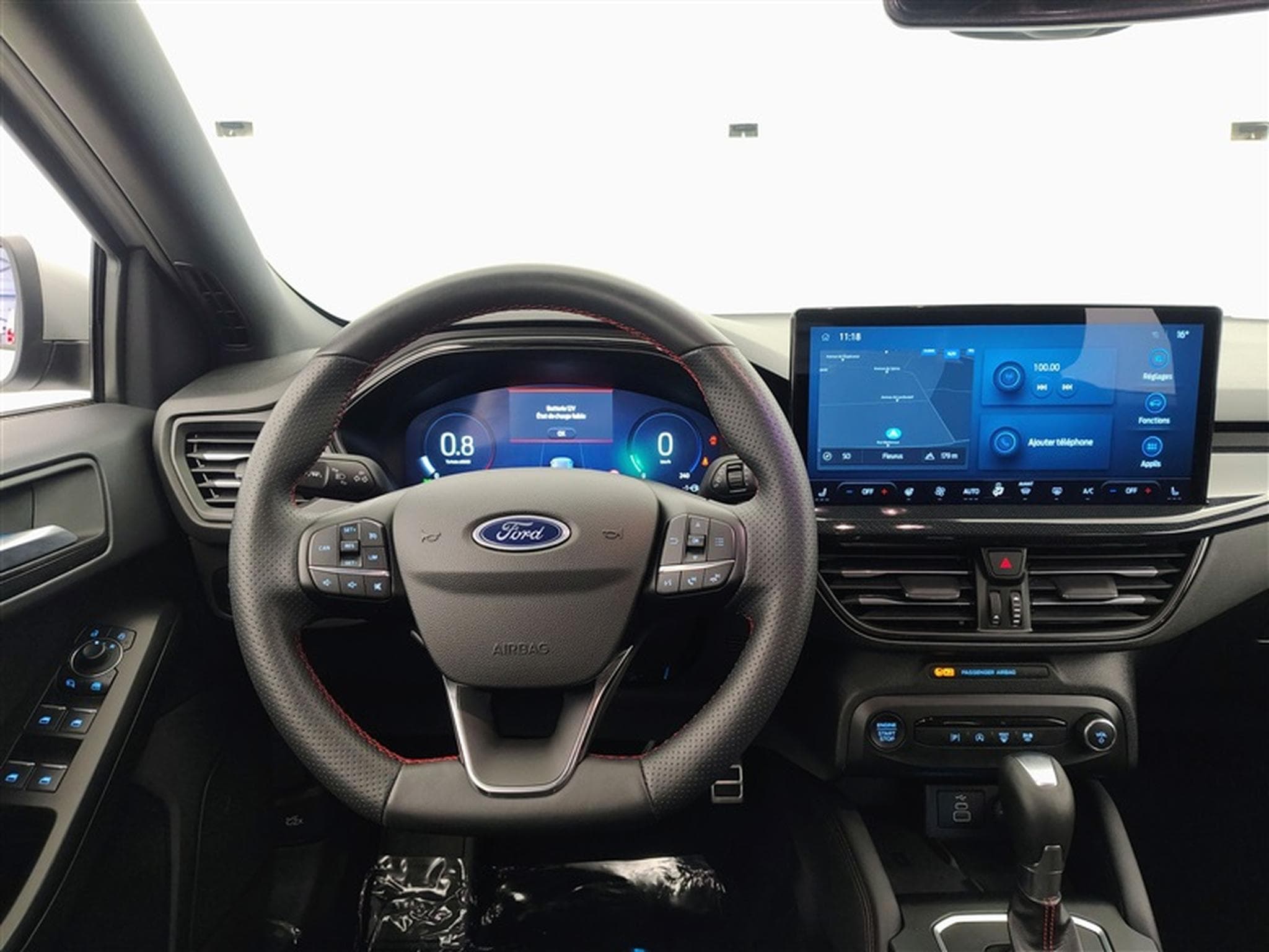 Ford Focus CLIM/NAVI/PDC (2024) - Foto 8