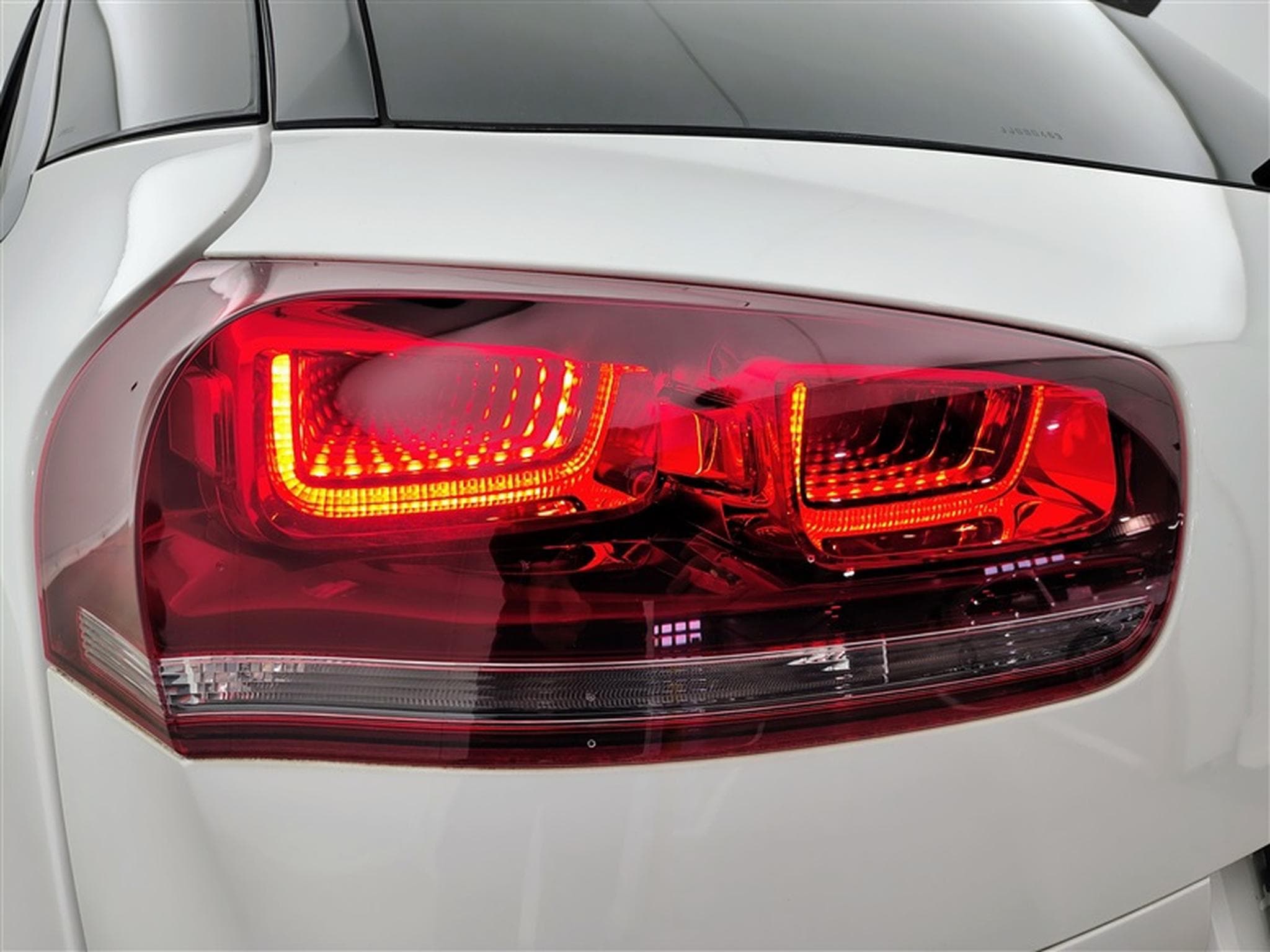 Citroen C4 SpaceTourer 1.2 PureTech 130cv Shine NAVI / CUIR / CAMERA / JA 17" (2019) - Foto 16