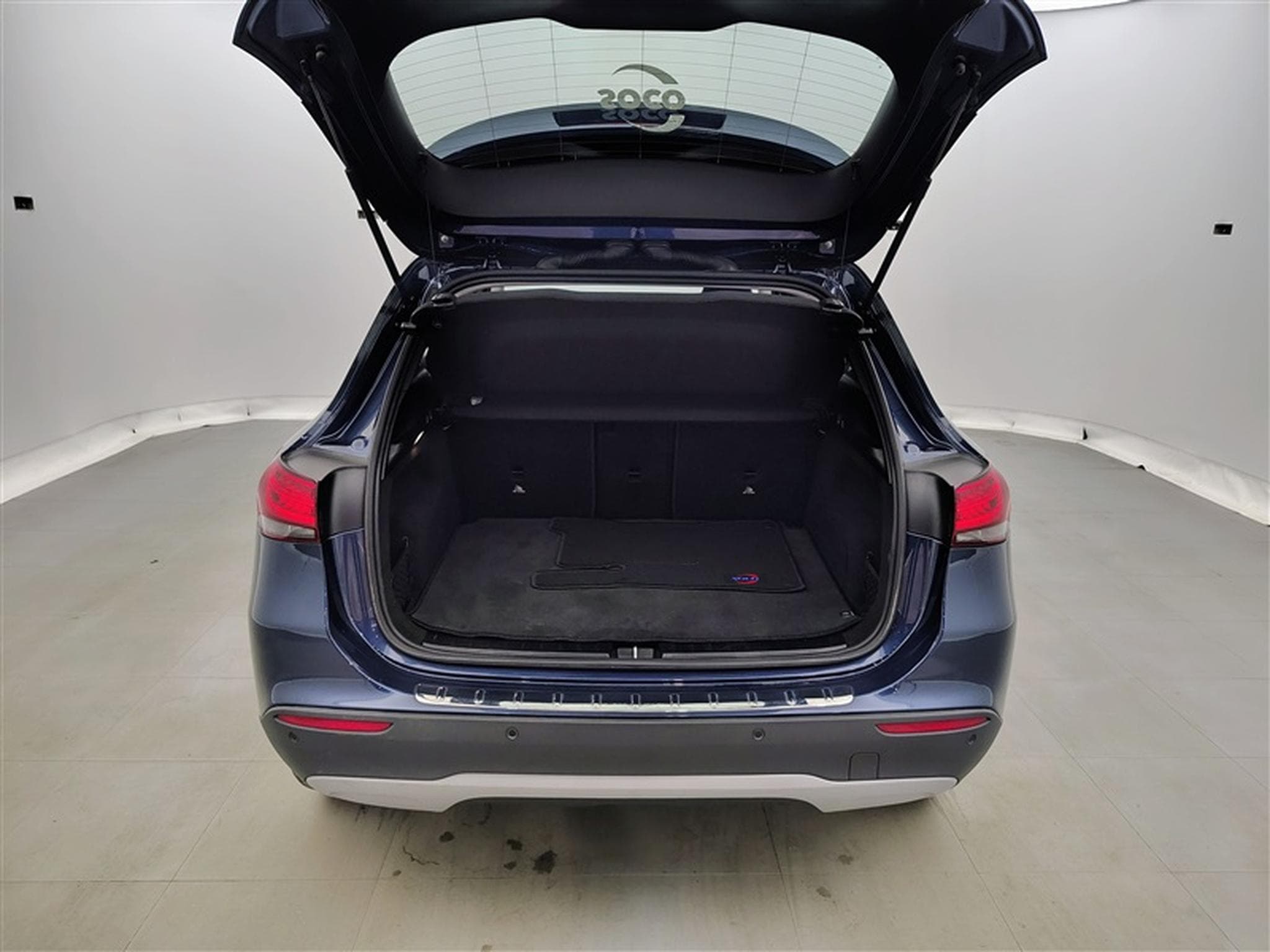 Mercedes GLA 180 180 d Business Line S-CUIR/NAVI/JA17/PDC (2022) - Foto 14