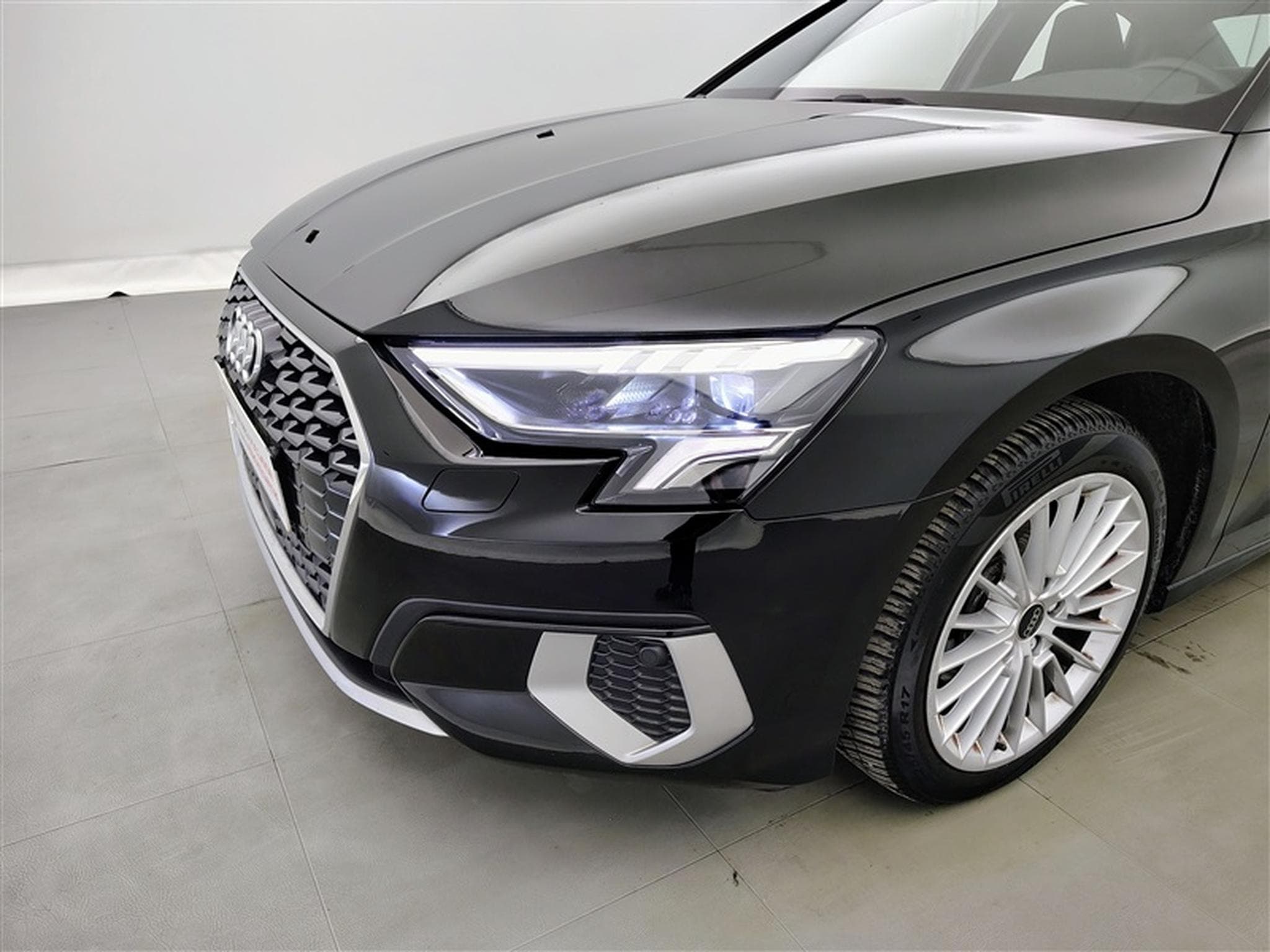 Audi A3 30 TFSI Advanced S tronic Navi / Led / PDC (2023) - Foto 15