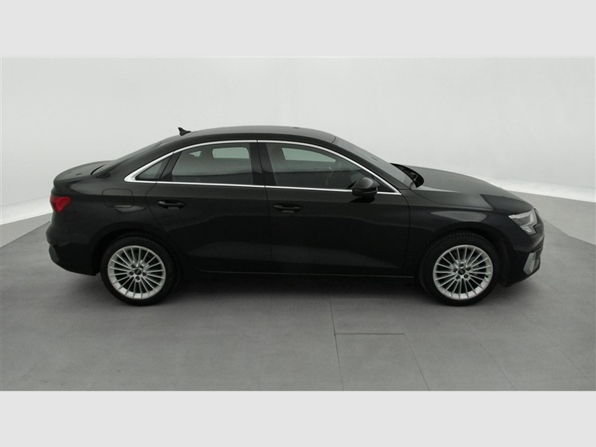 Audi A3 30 TFSI Advanced S tronic Navi / Led / PDC (2023) - Foto 23