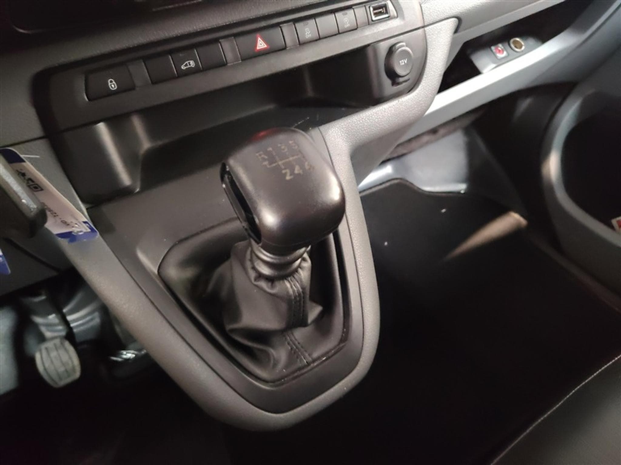 Toyota Proace 2.0 D-4D Long Comfort Equip à vérif (2022) - Foto 12