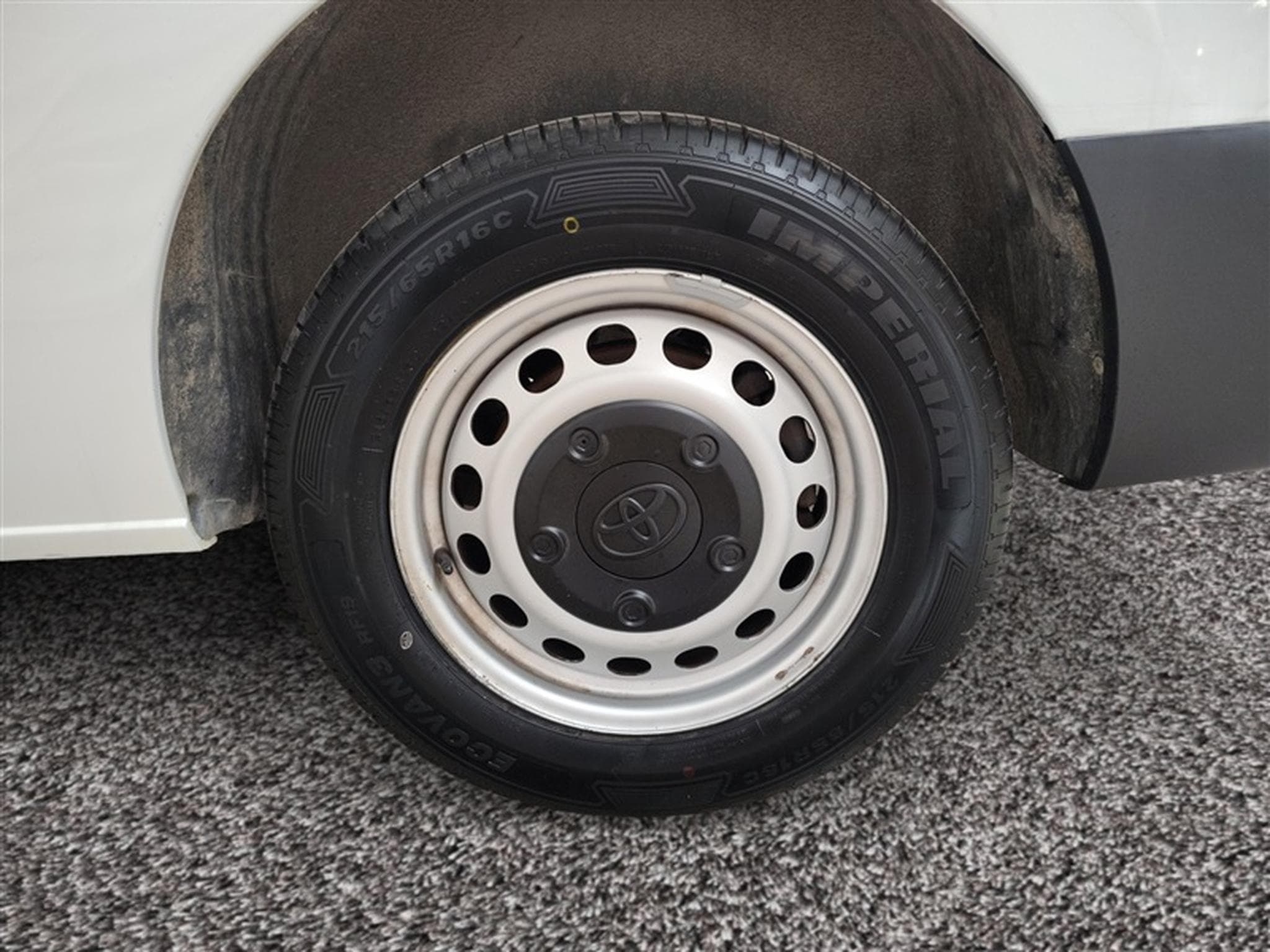 Toyota Proace 2.0 D-4D Long Comfort Equip à vérif (2022) - Foto 6