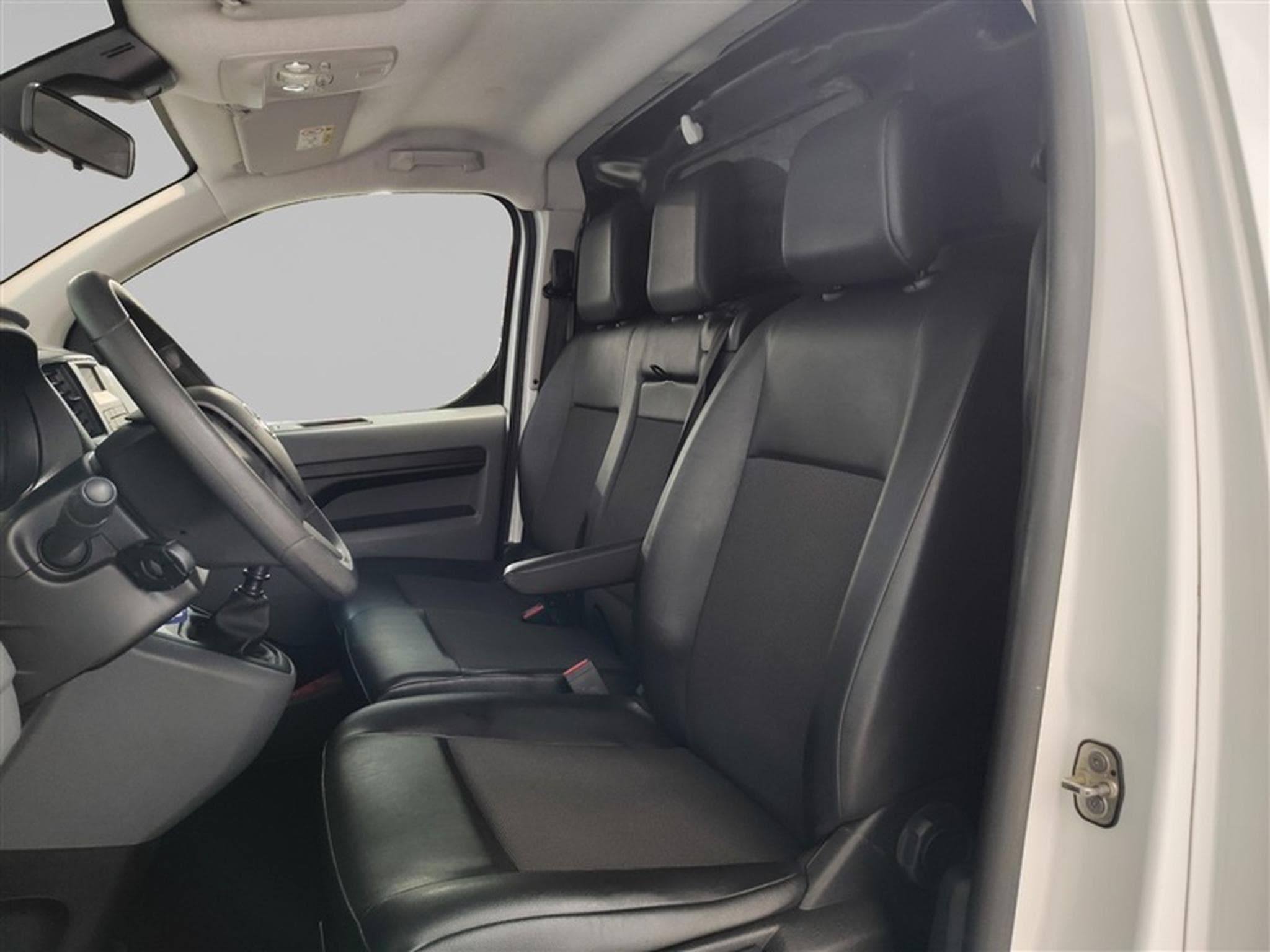 Toyota Proace 2.0 D-4D Long Comfort Equip à vérif (2022) - Foto 7