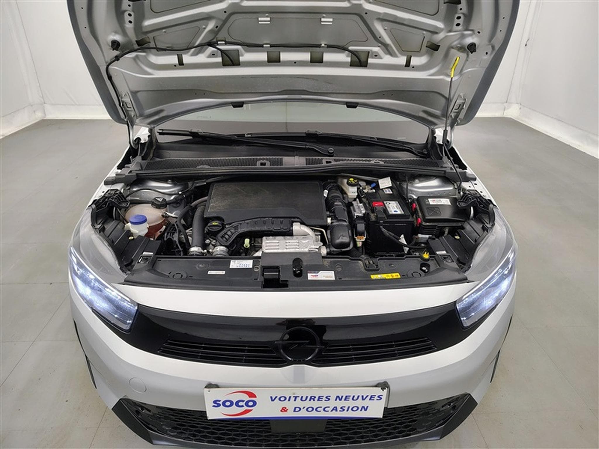 Opel Corsa 1.2 Turbo GS Line CARPLAY / FULL LED / S-CUIR (2024) - Photo 18