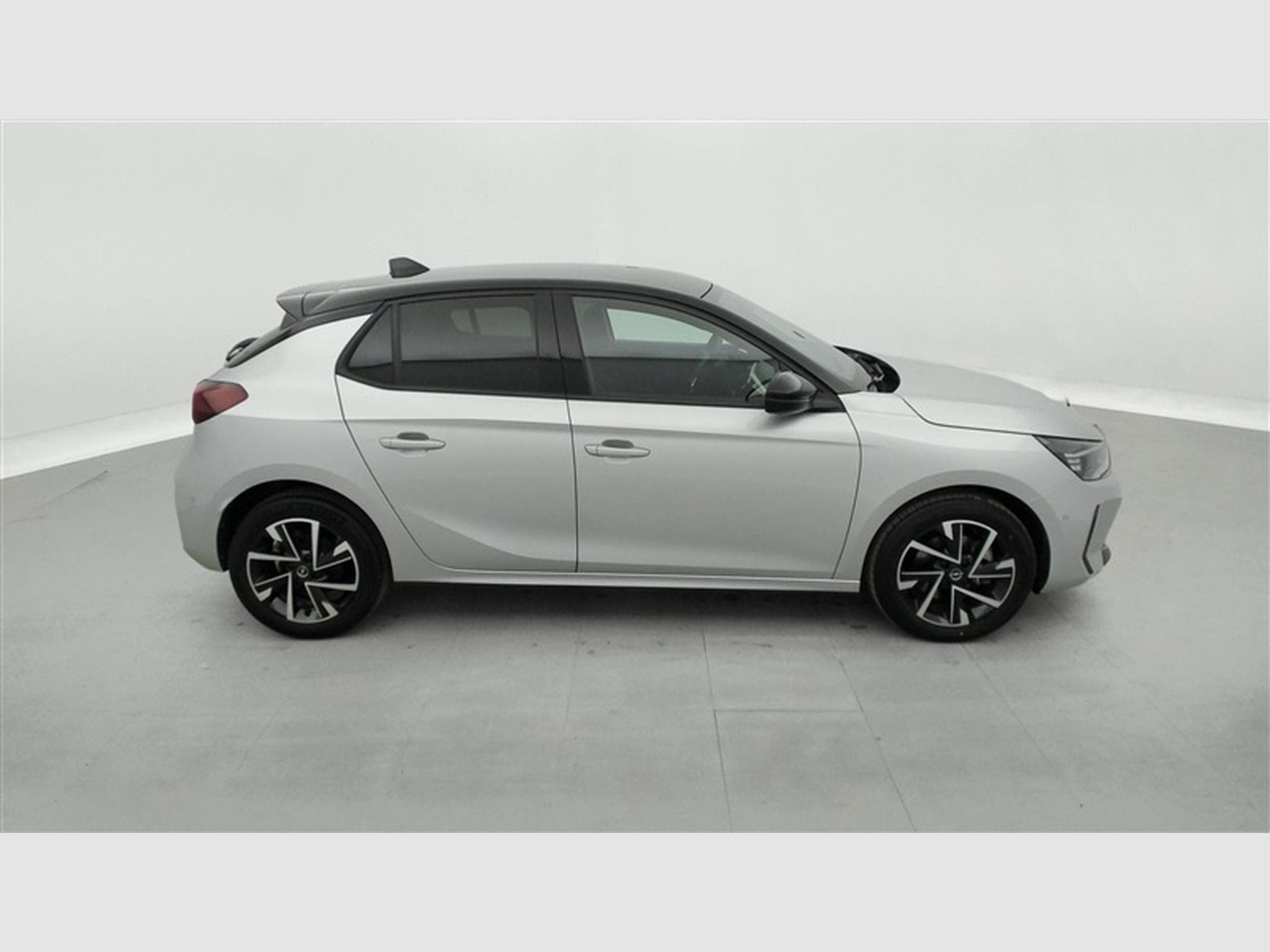 Opel Corsa 1.2 Turbo GS Line CARPLAY / FULL LED / S-CUIR (2024) - Photo 23