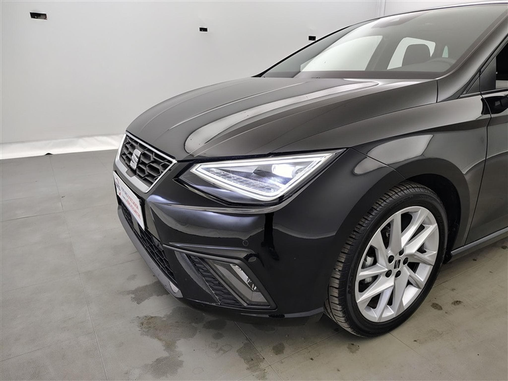 Seat Ibiza 1.0 TSI 95Cv FR CARPLAY / FULL LED / ALU / PDC (2025) - Photo 15