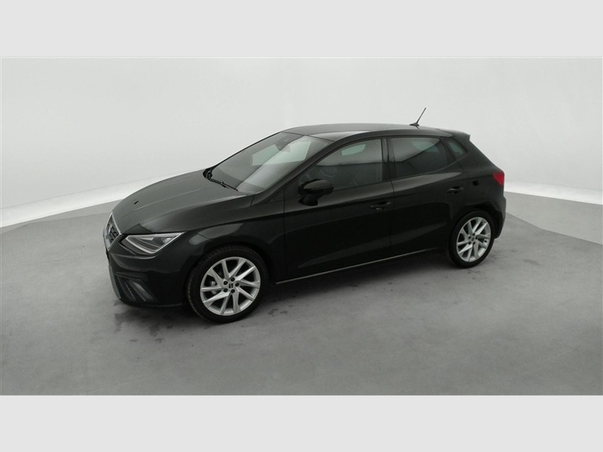 Seat Ibiza 1.0 TSI 95Cv FR CARPLAY / FULL LED / ALU / PDC (2025) - Photo 21